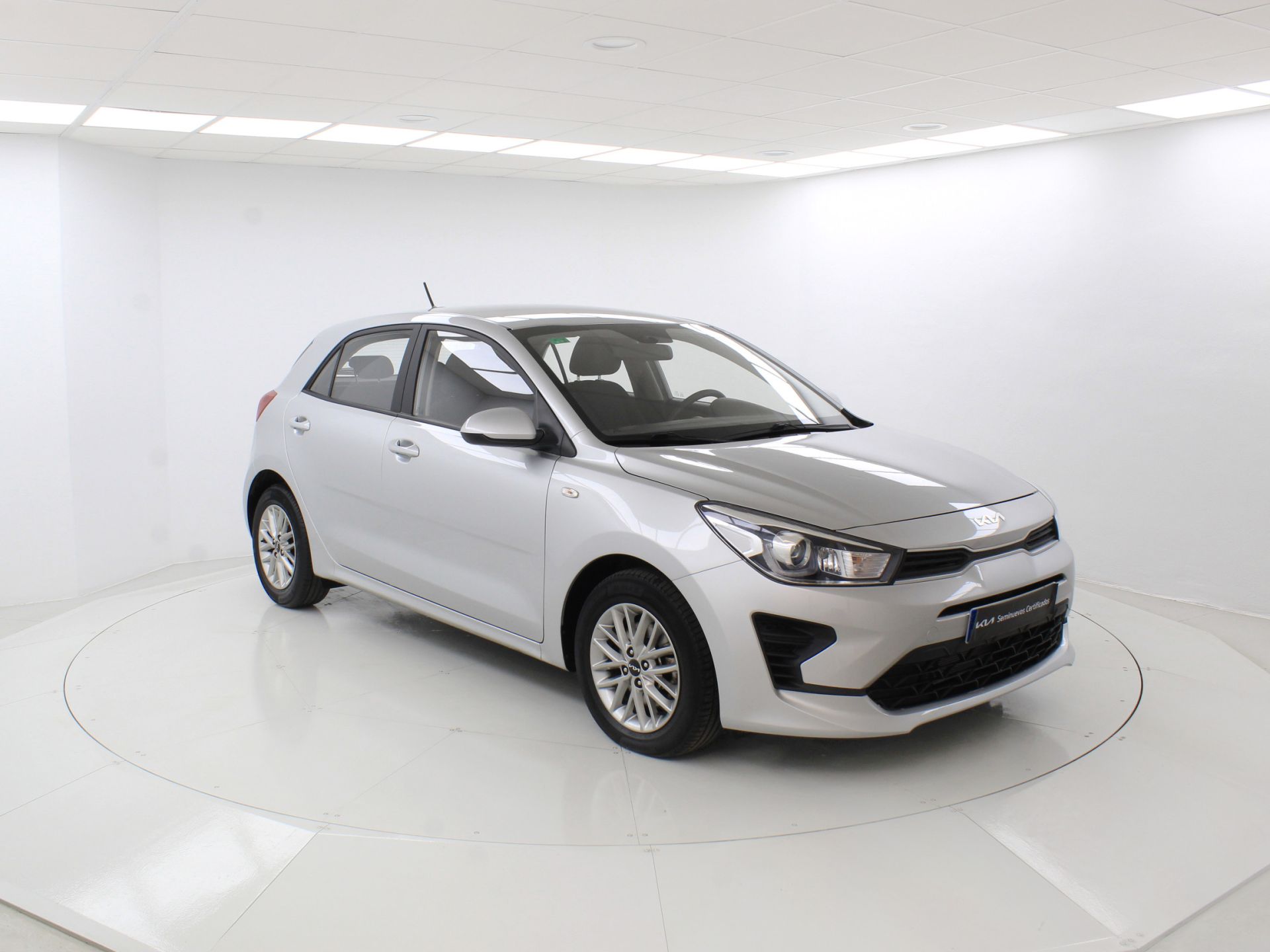 Kia Rio - 6