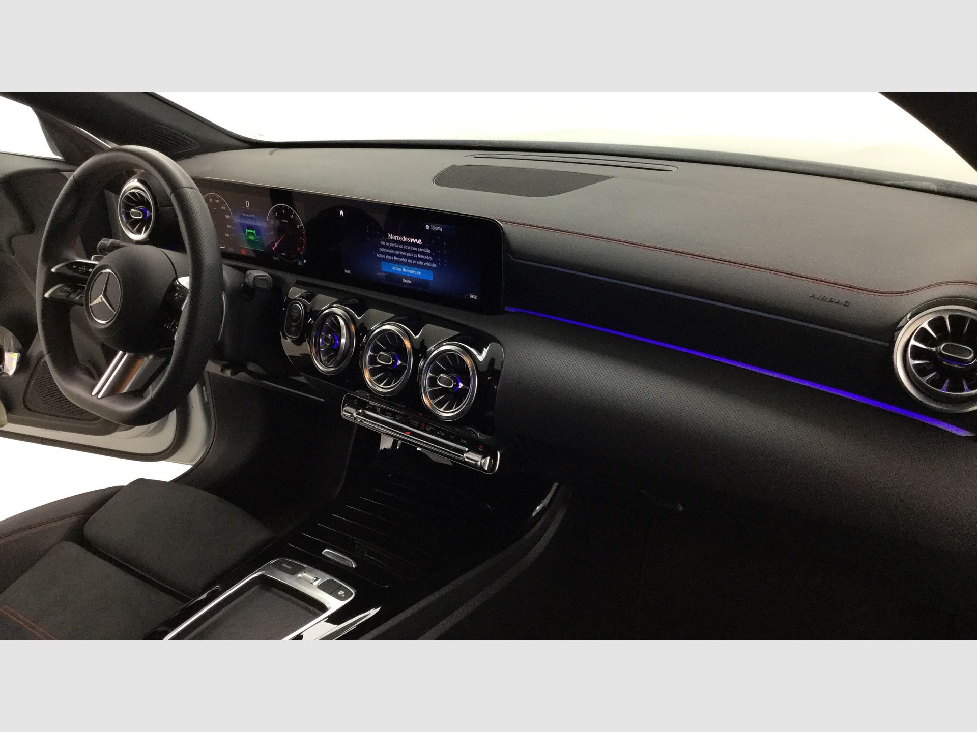Mercedes-Benz CLA - 8