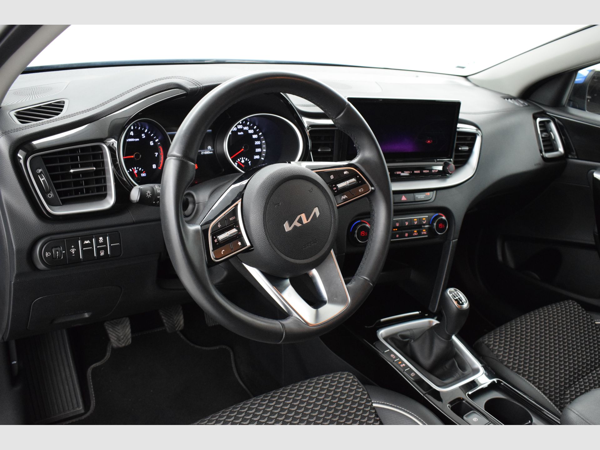 Kia XCeed - 2