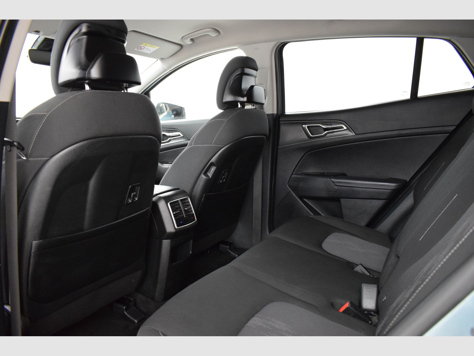 Kia Sportage - 12