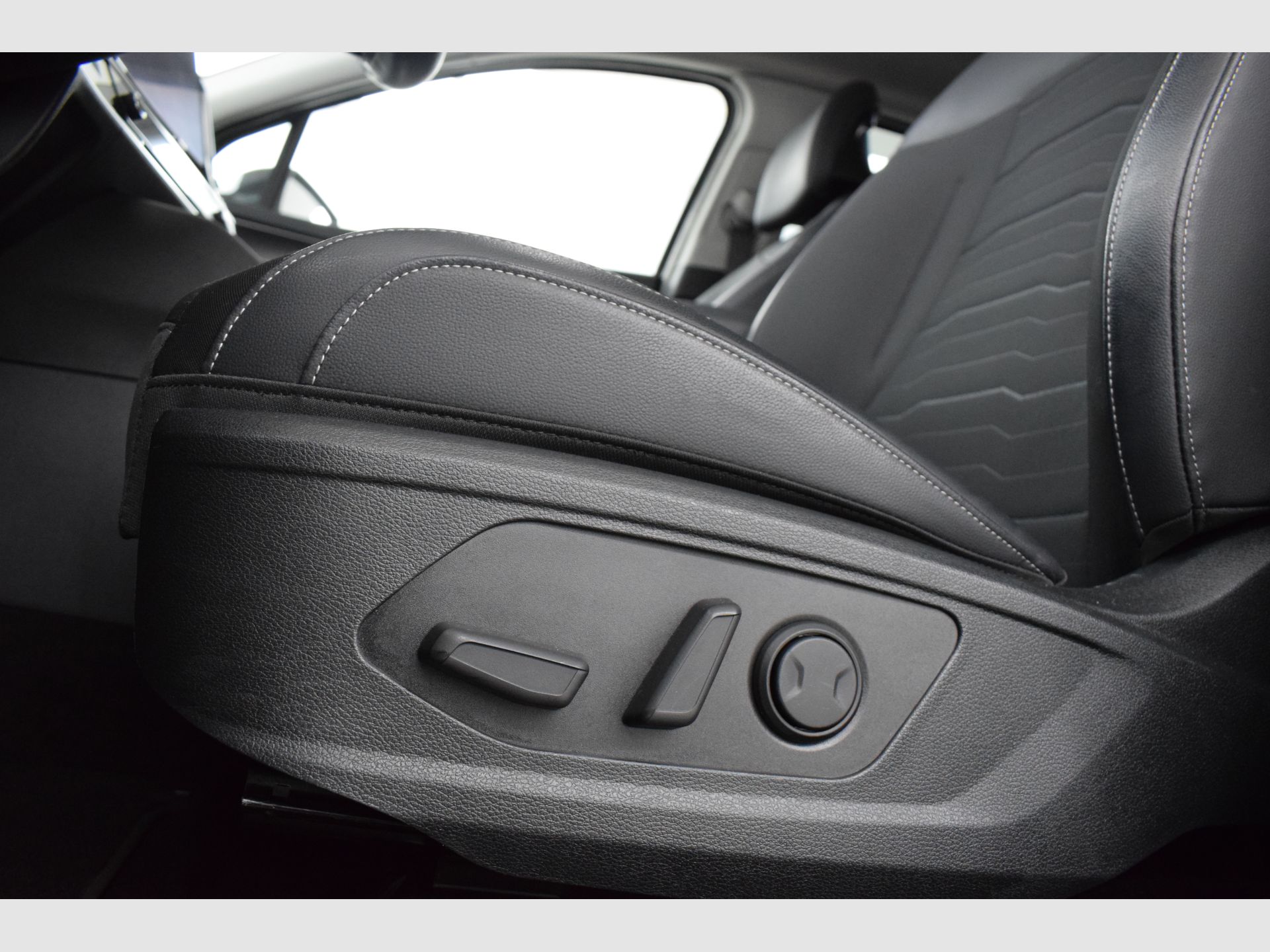 Kia Sportage - 4