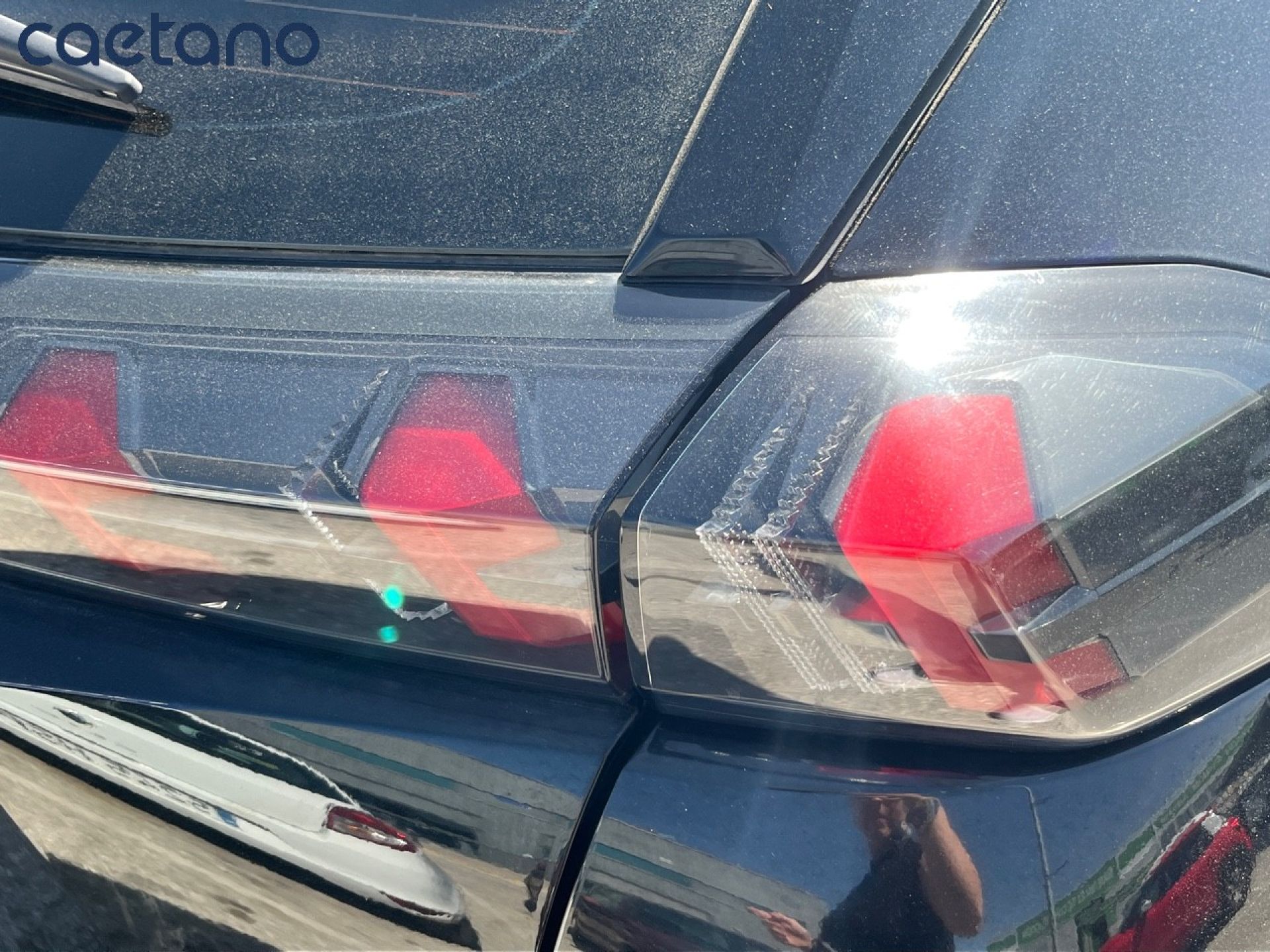 Peugeot 2008 - 10