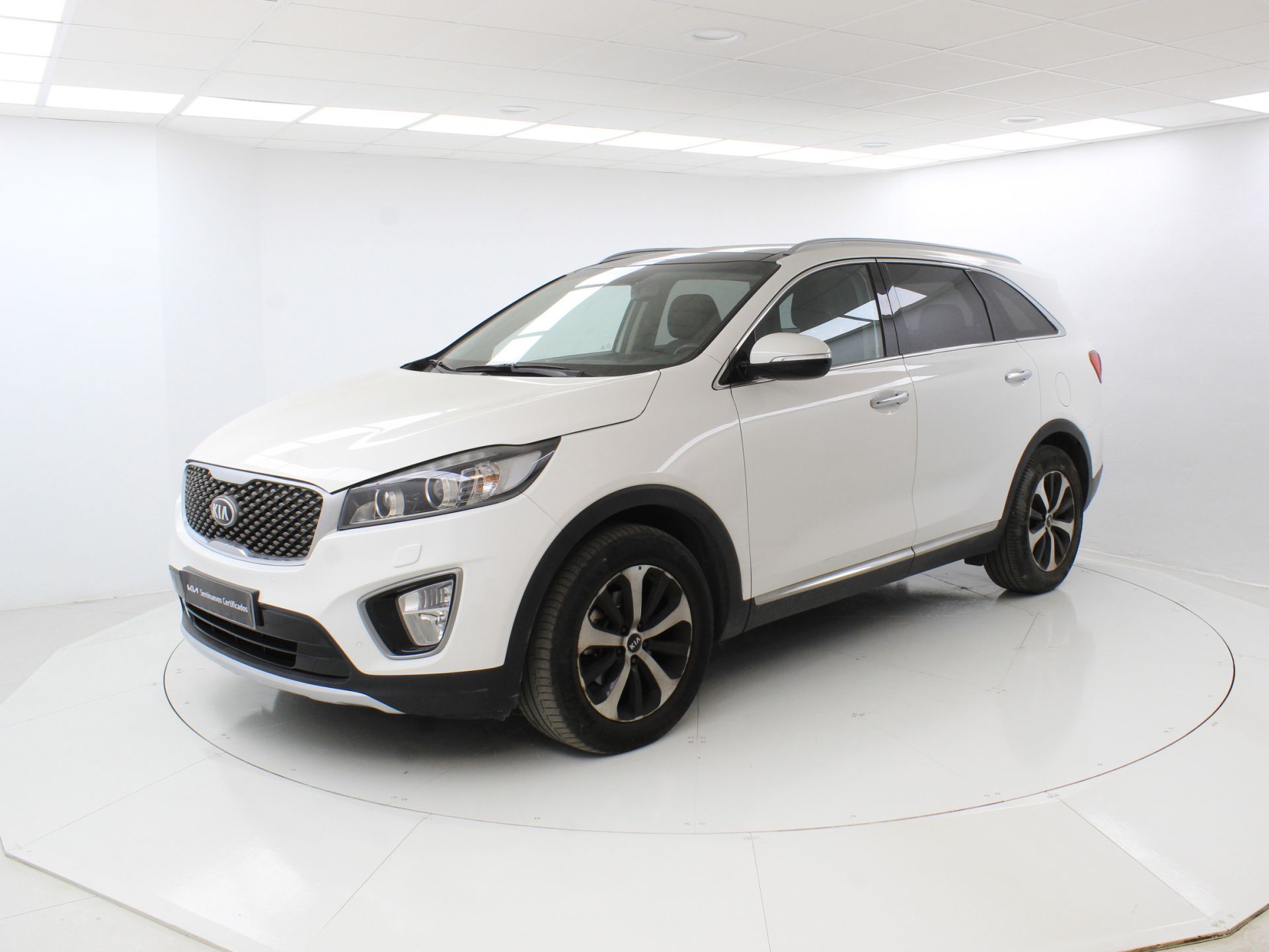 Kia Sorento - 2