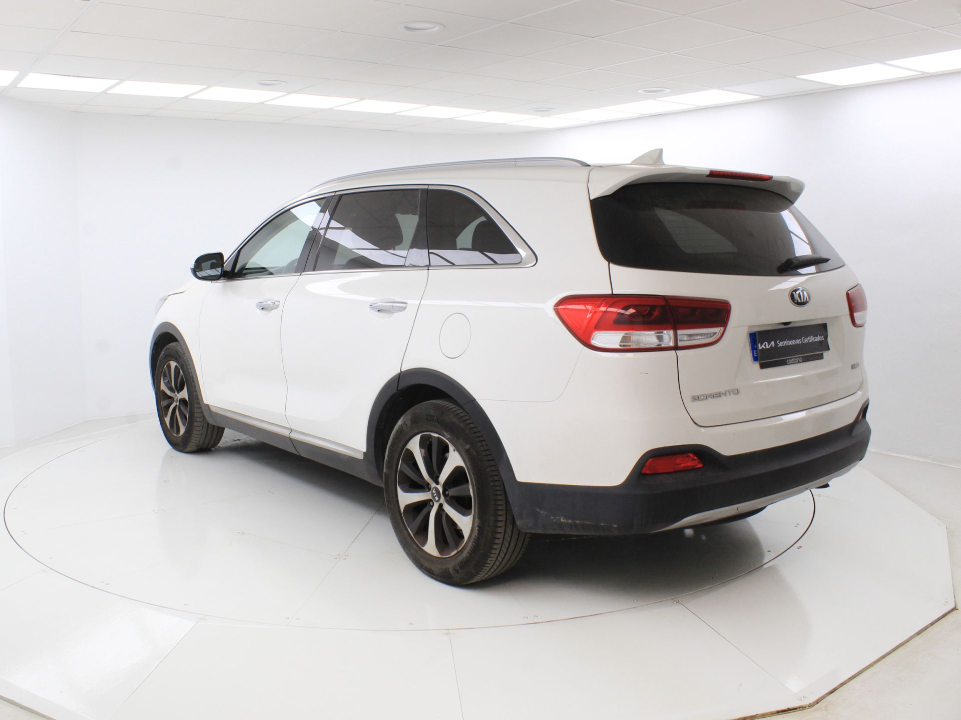 Kia Sorento - 4