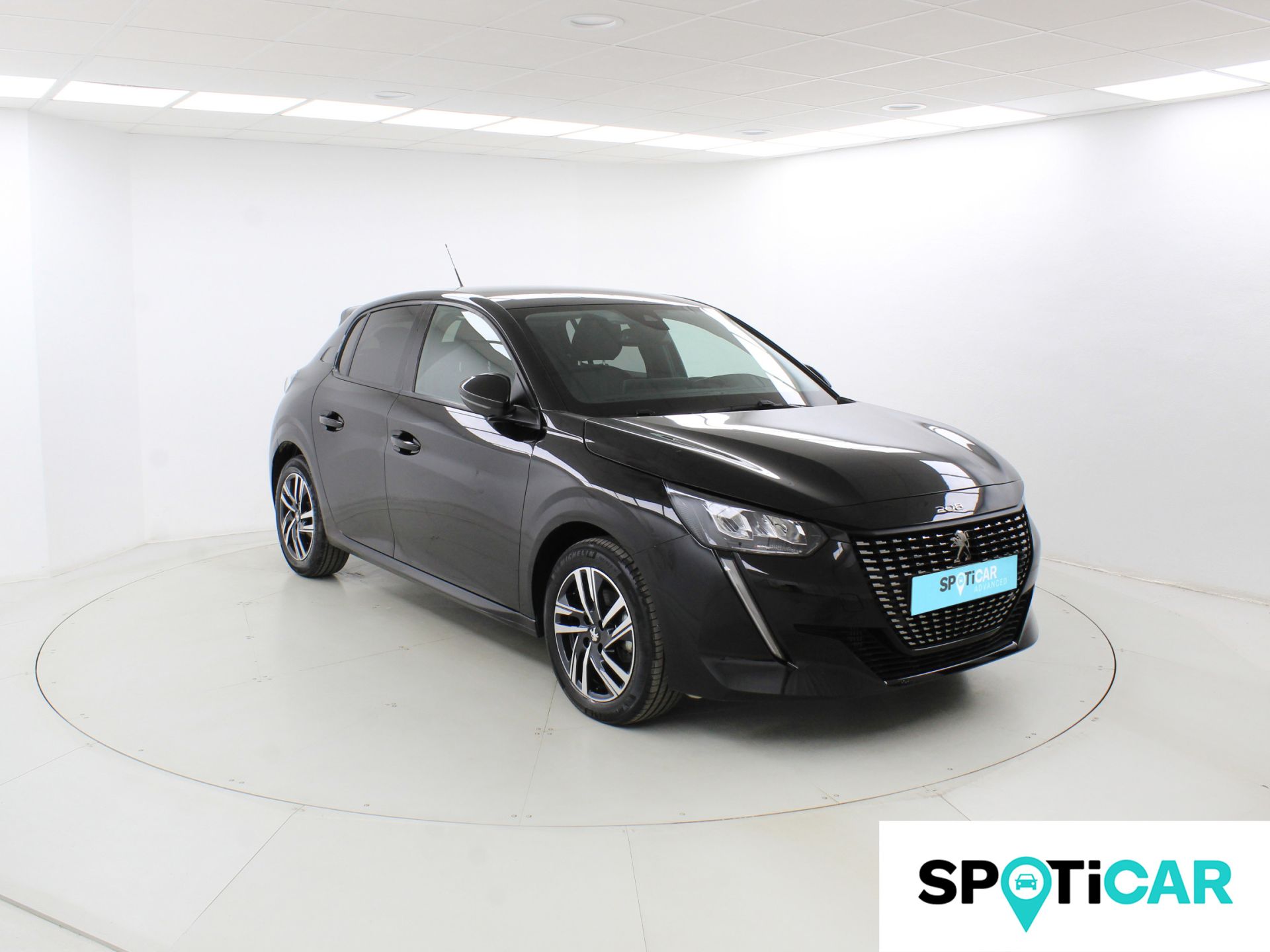 Peugeot 208 - 4
