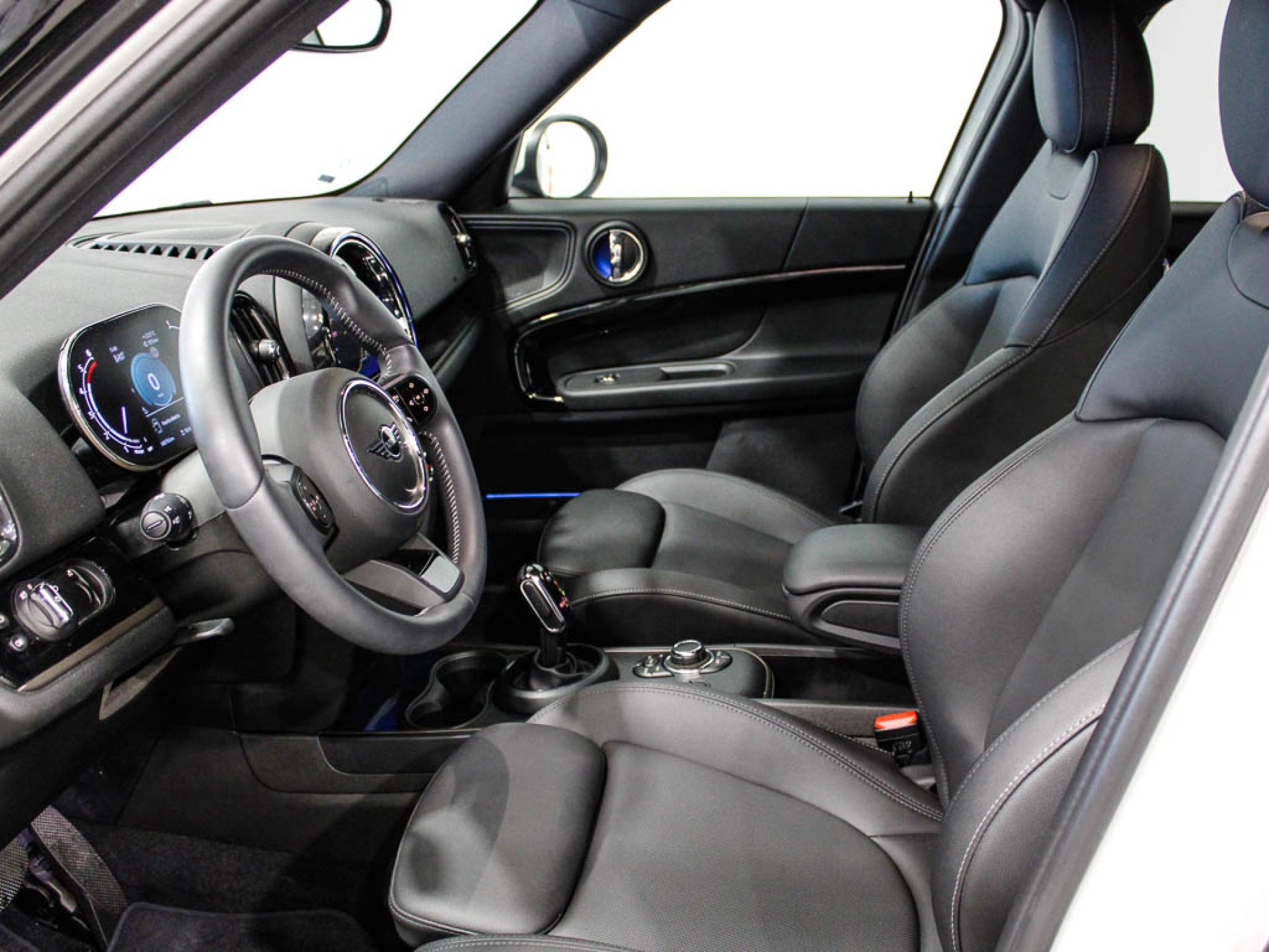 Mini Countryman - 10