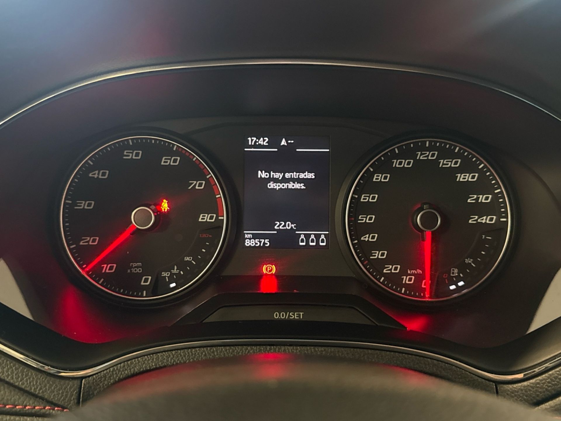 SEAT Arona - 9