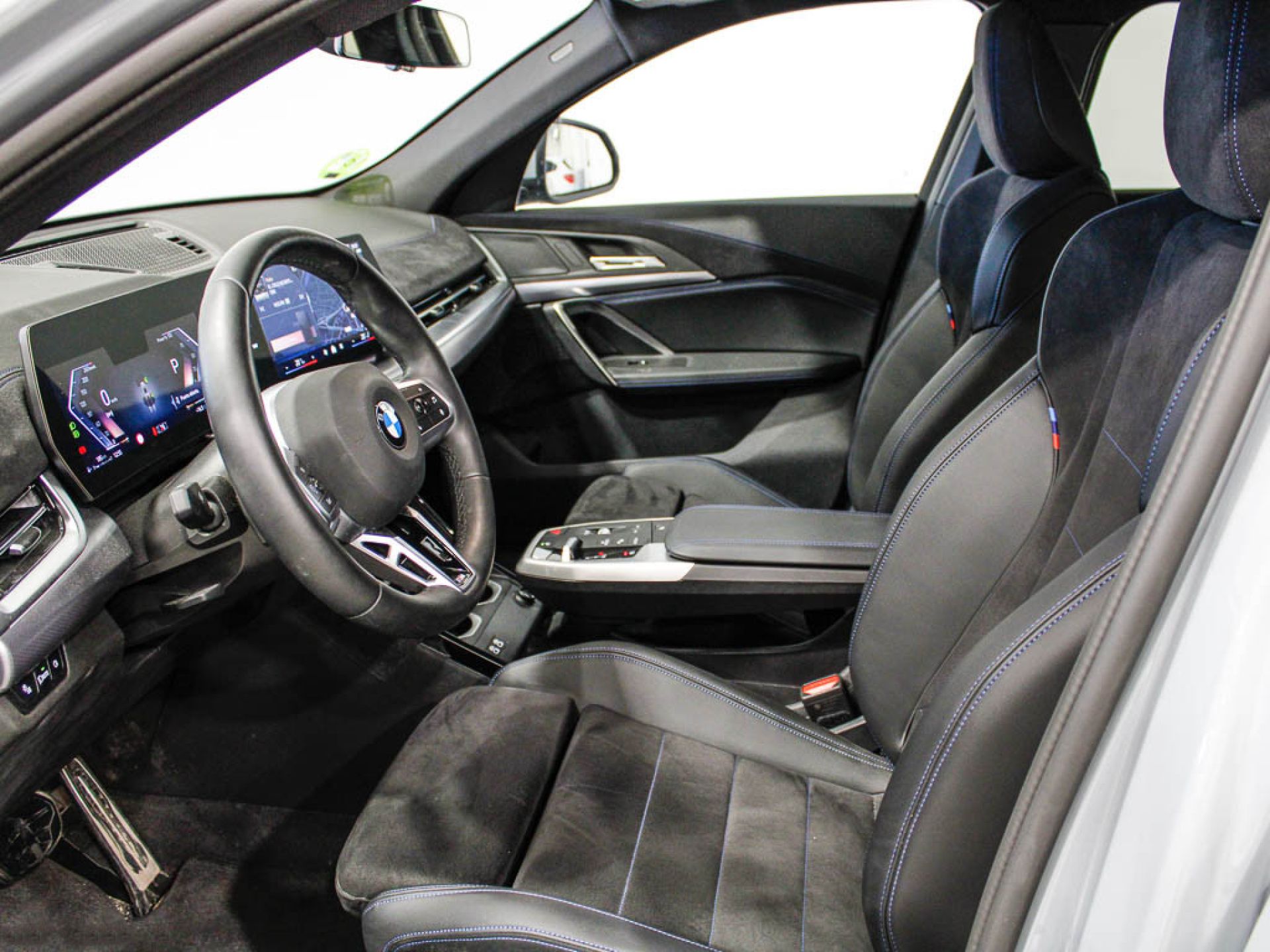 BMW X2 - 10