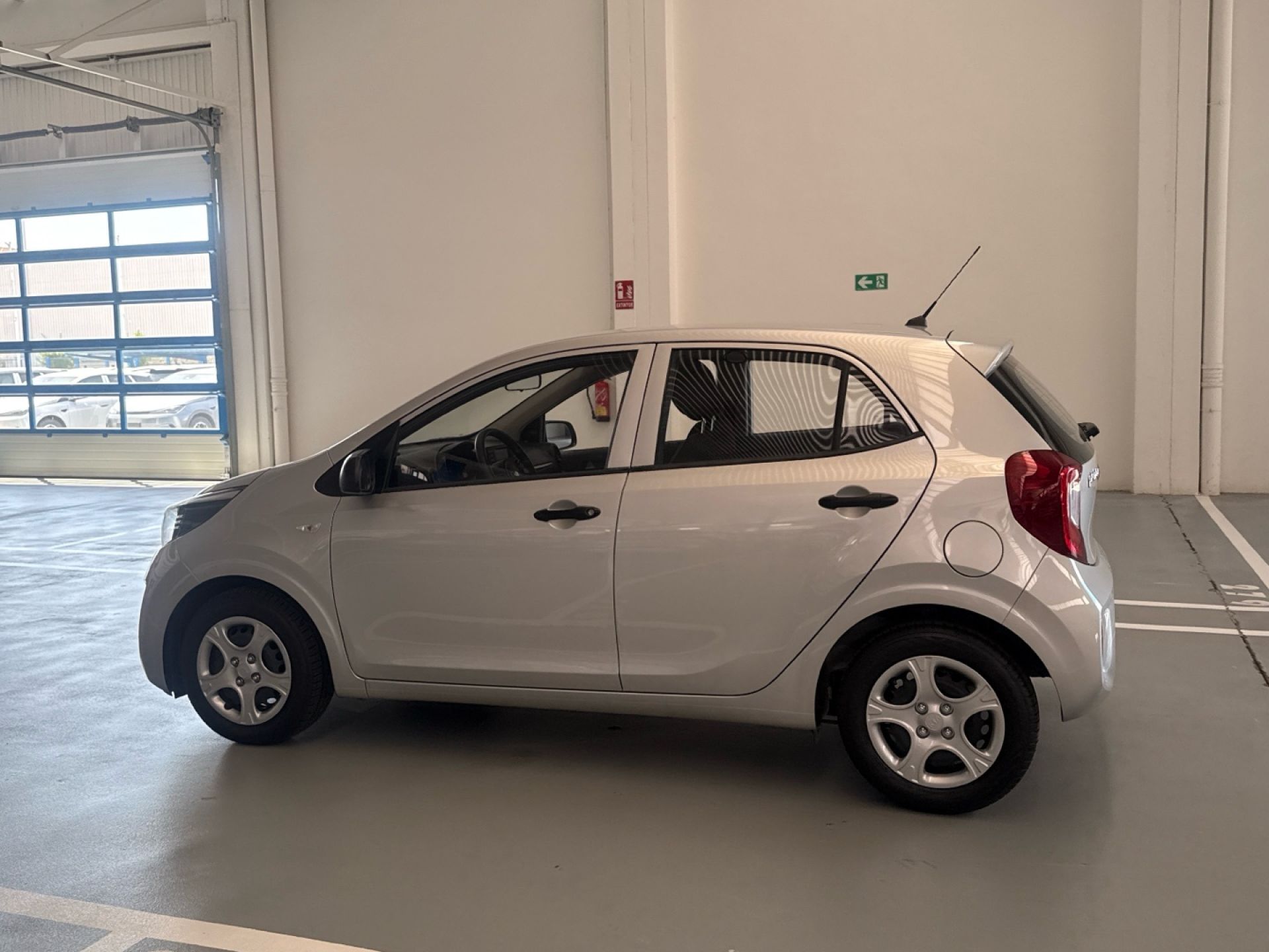 Kia Picanto - 4