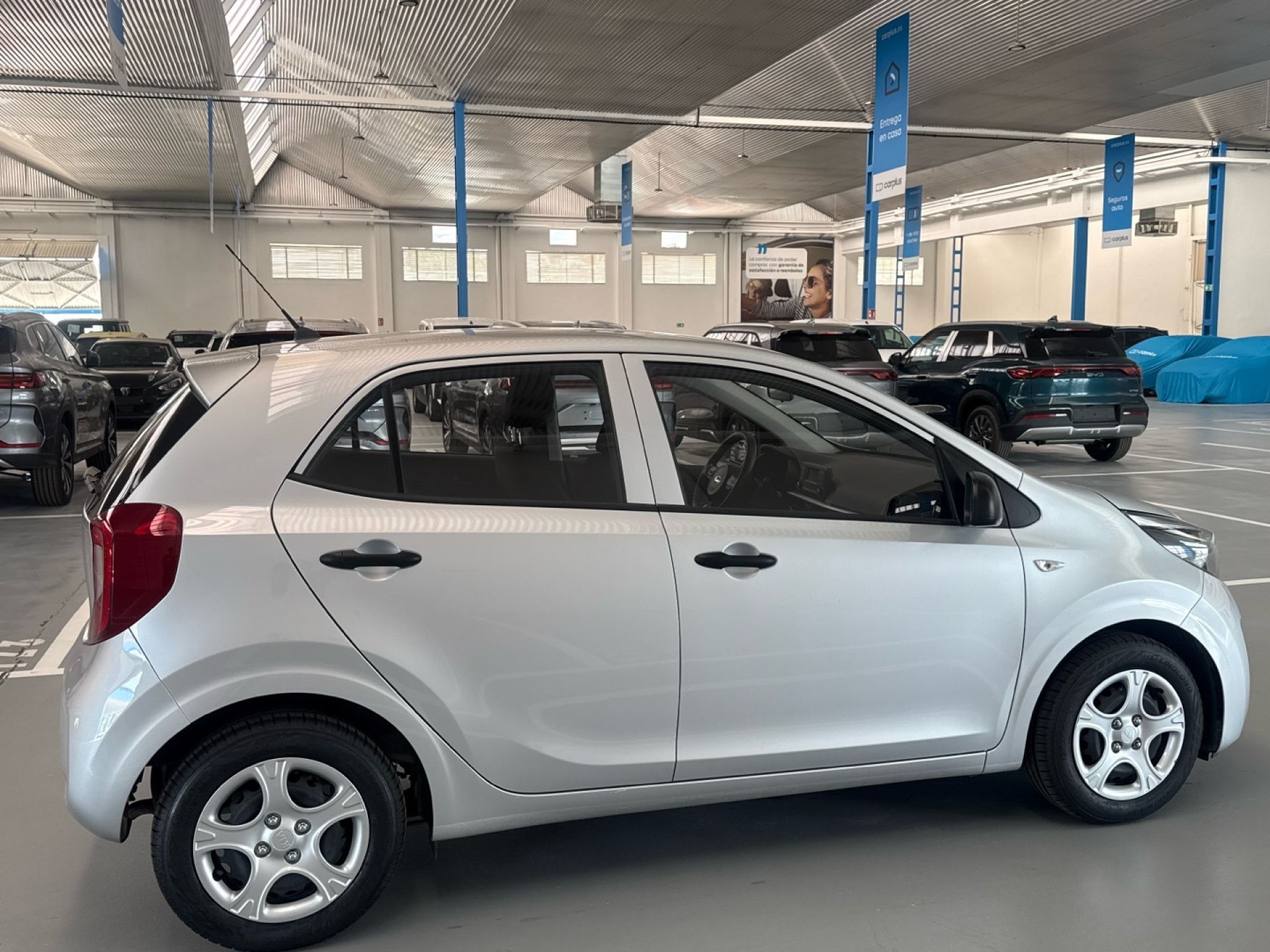 Kia Picanto - 8