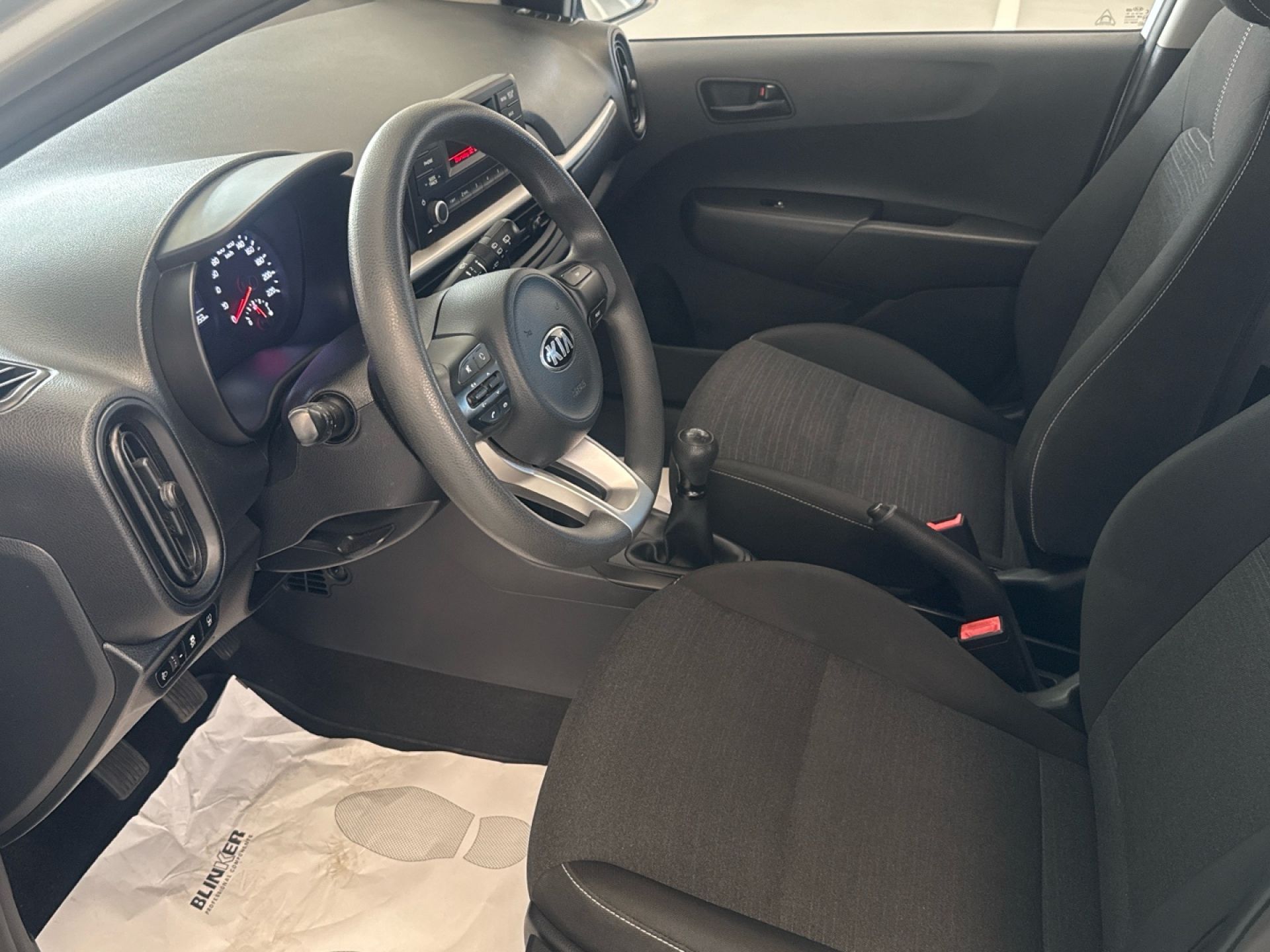 Kia Picanto - 11