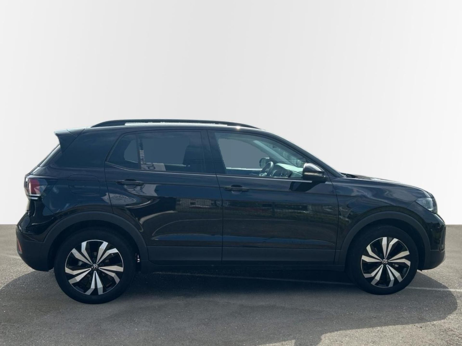 Volkswagen T-Cross - 8