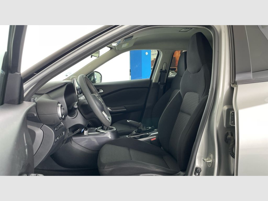 Nissan JUKE - 11
