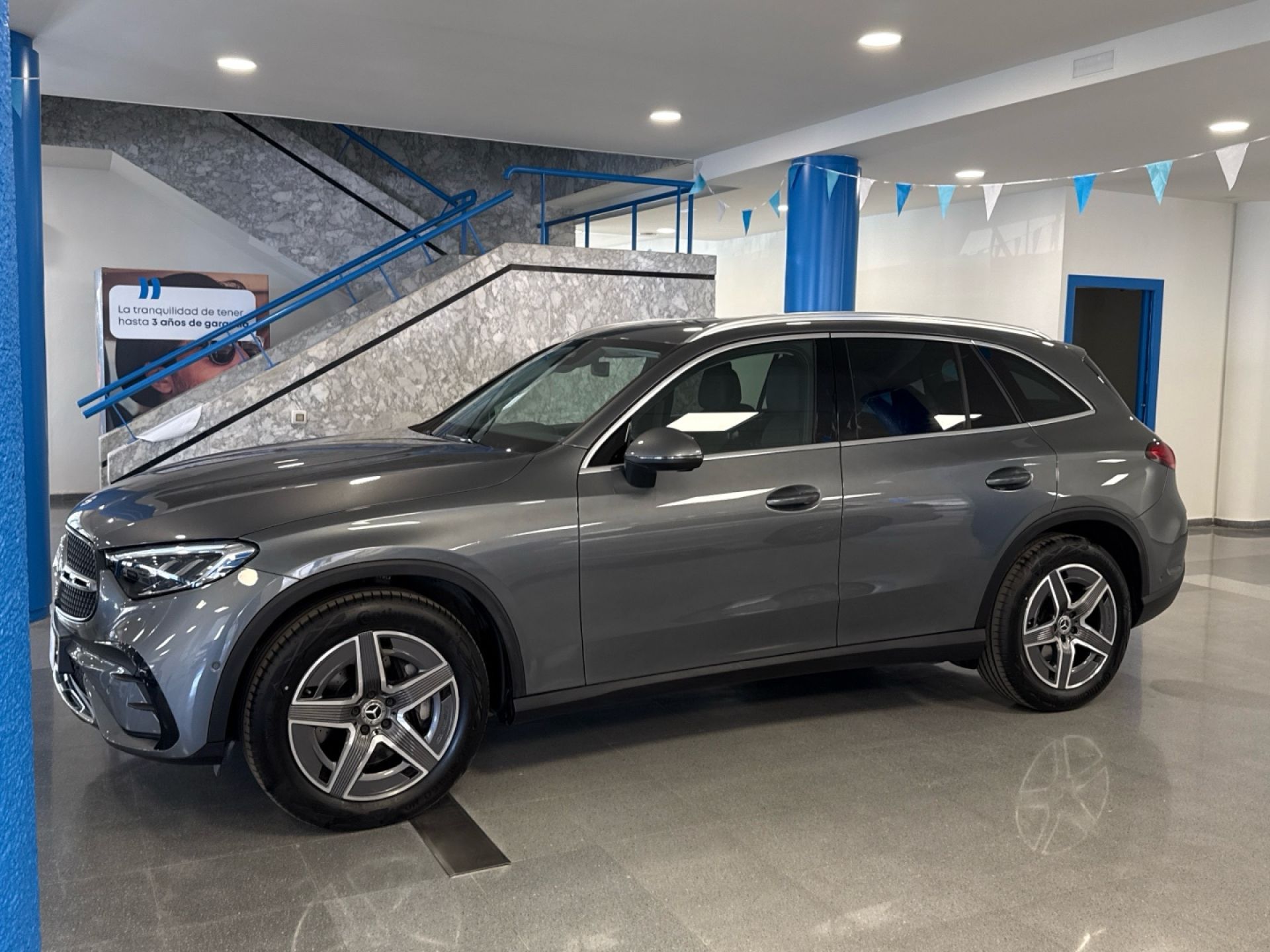 Mercedes-Benz GLC - 2