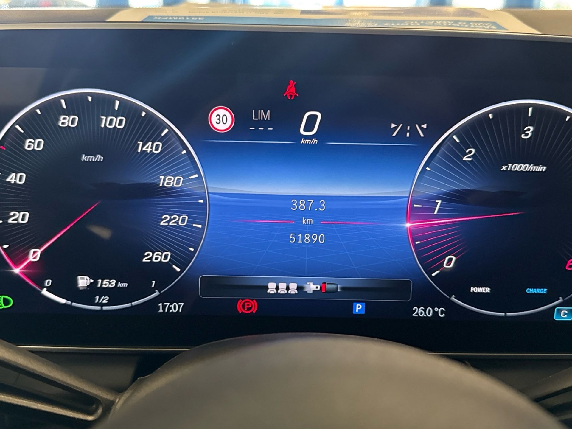 Mercedes-Benz GLC - 8