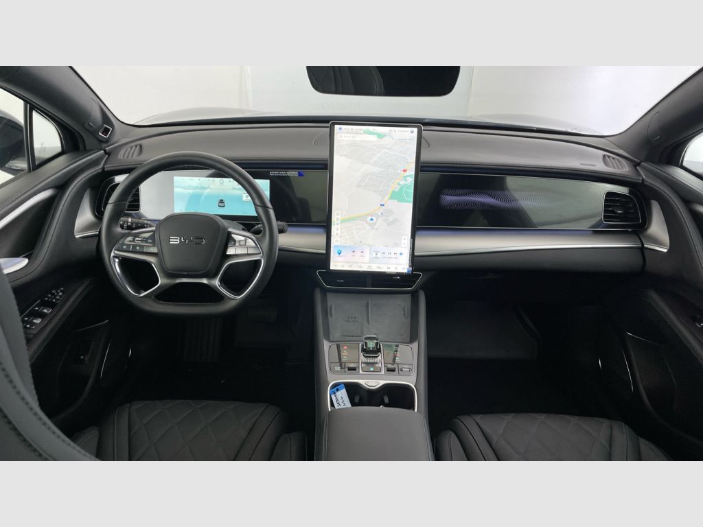 BYD Sealion 7 - 9