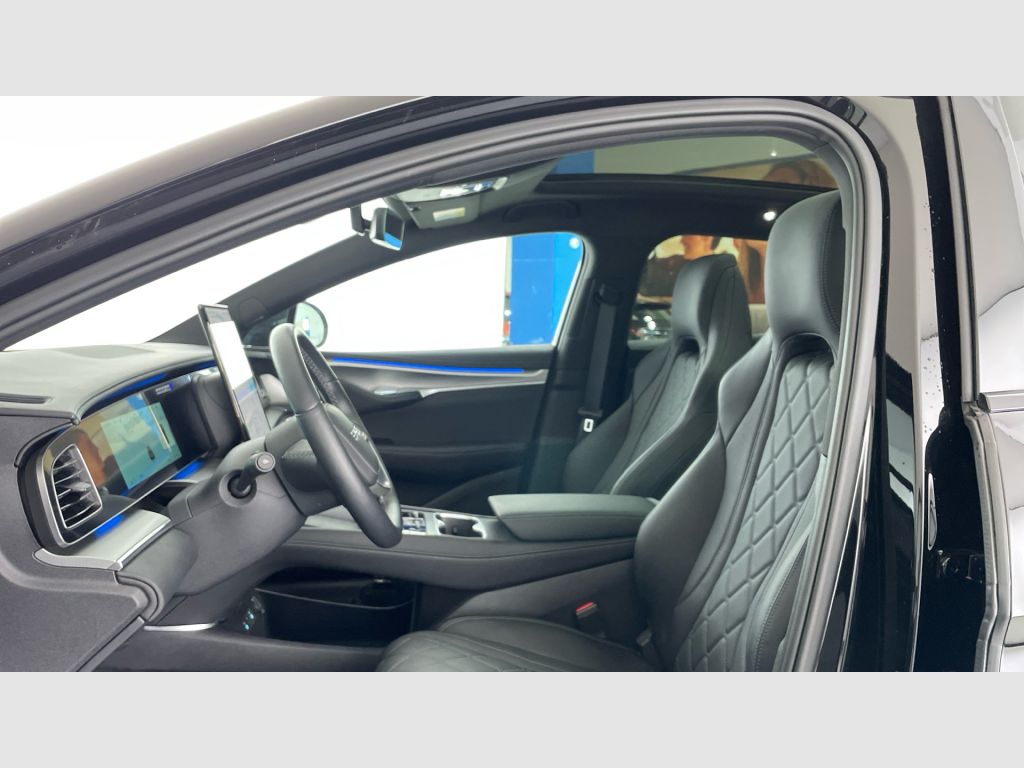 BYD Sealion 7 - 10