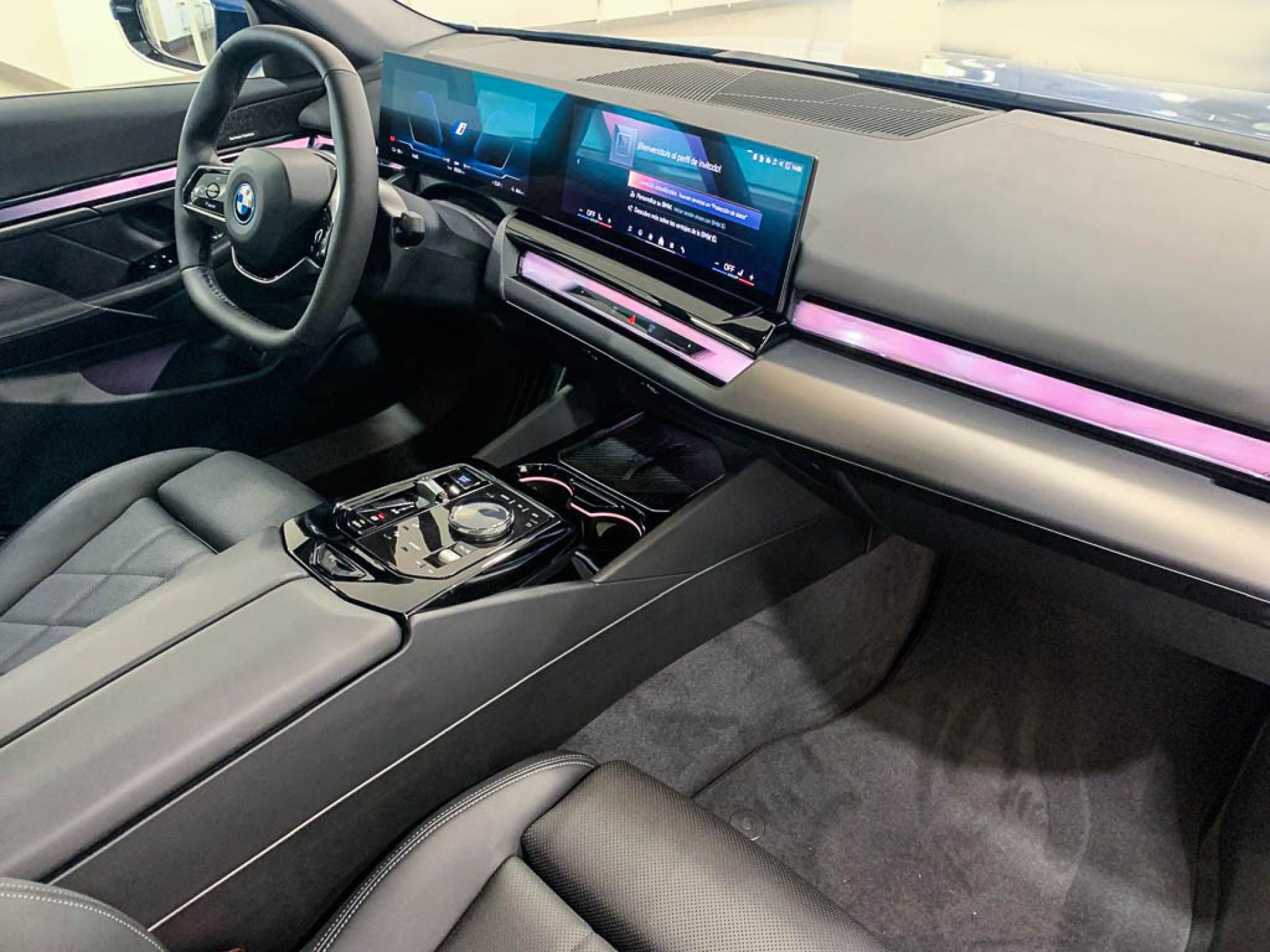 BMW i5 - 8