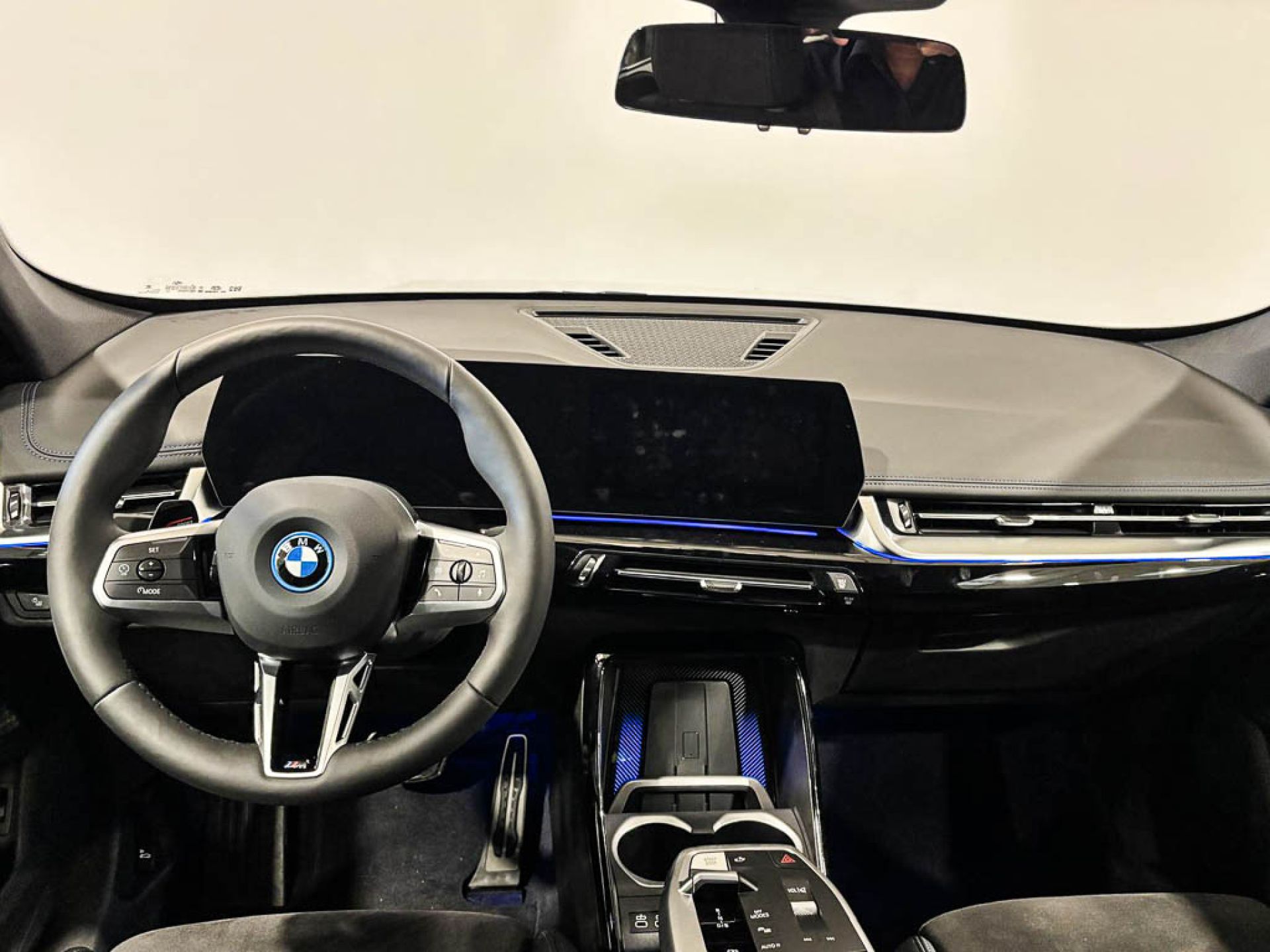 BMW iX1 - 7
