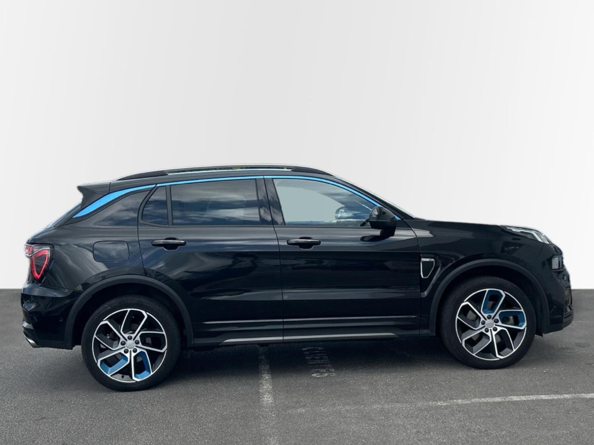 Lynk & Co 01 - 7