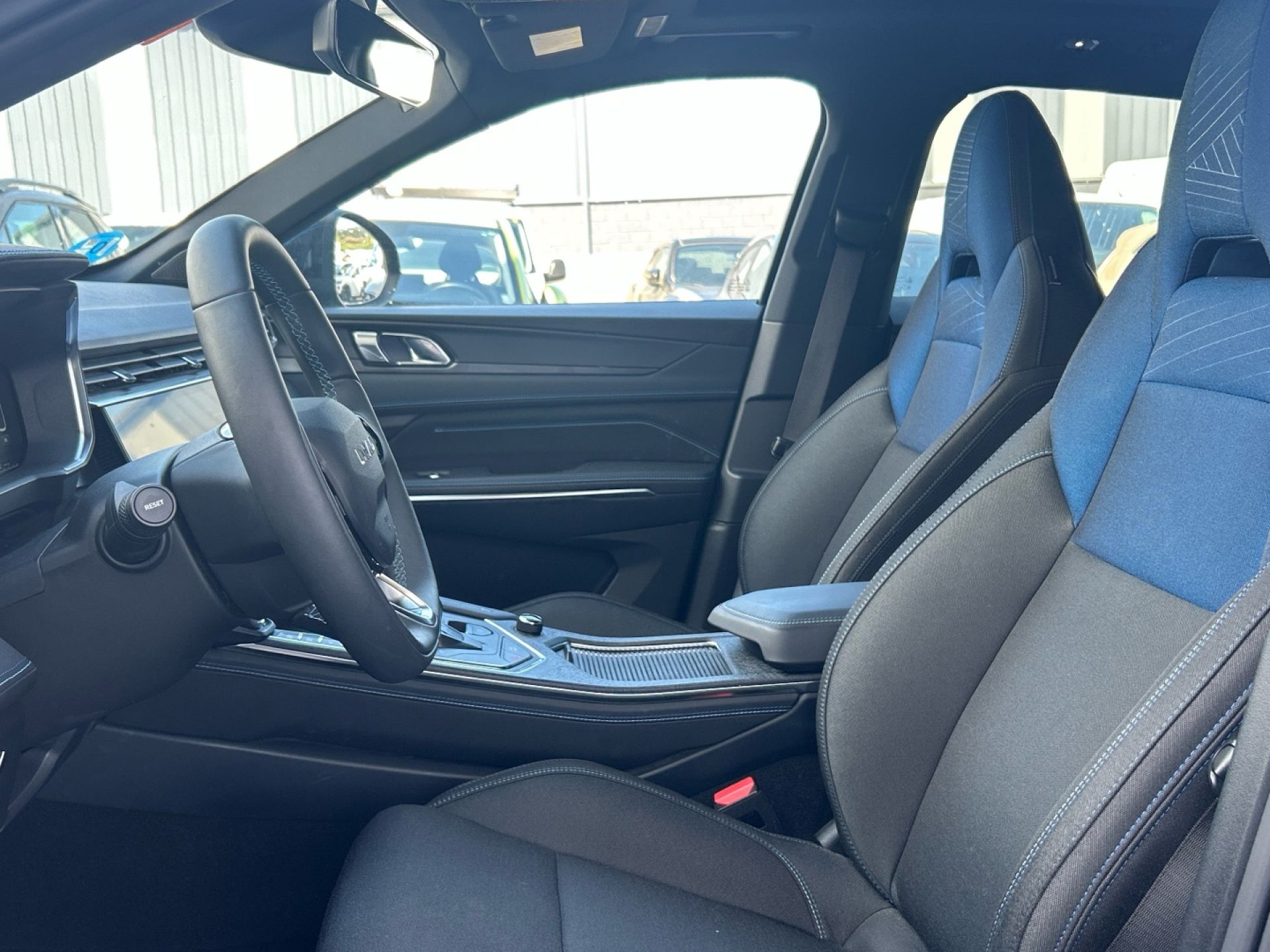 Lynk & Co 01 - 10