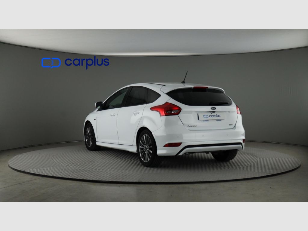 Ford Focus - 5