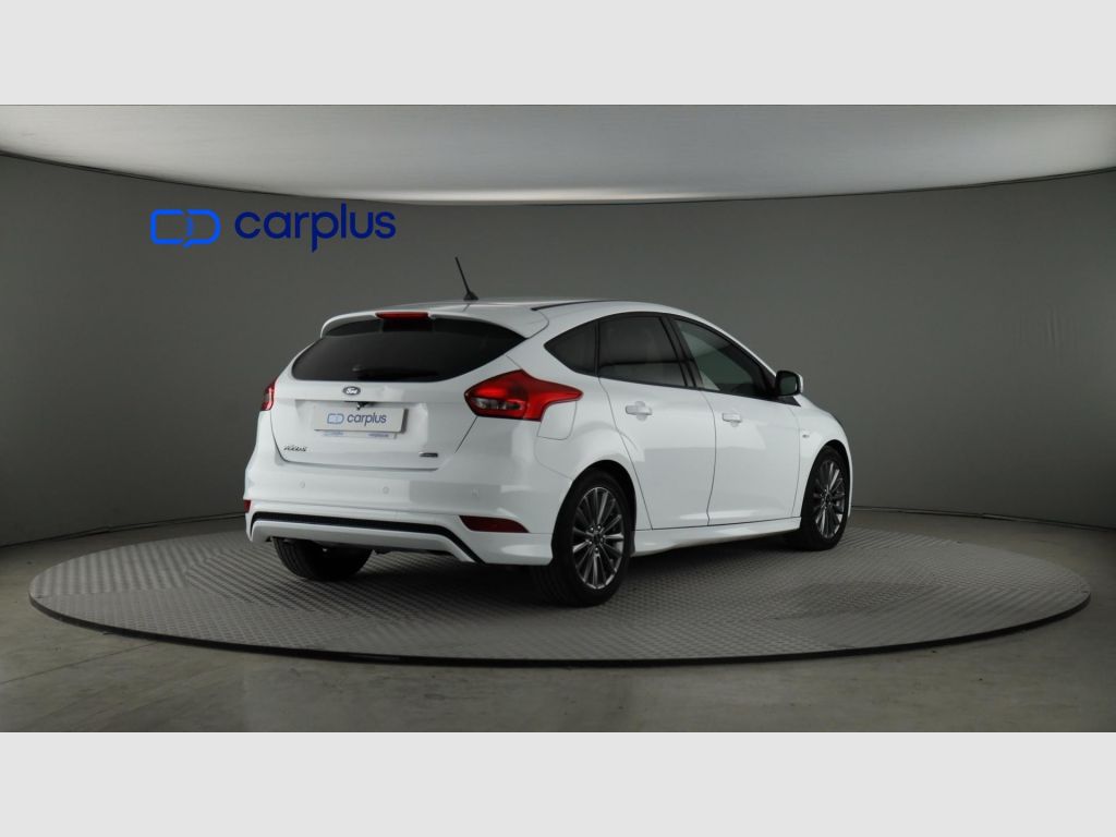 Ford Focus - 7