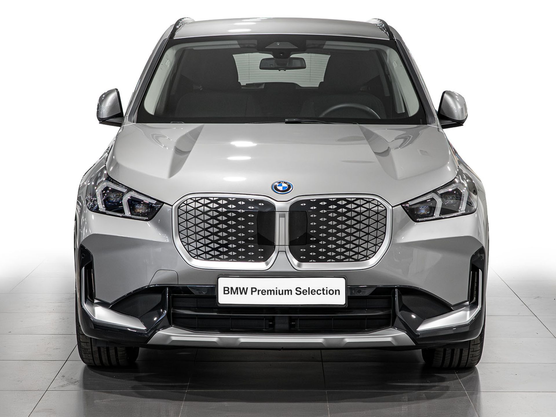 BMW iX1 - 2
