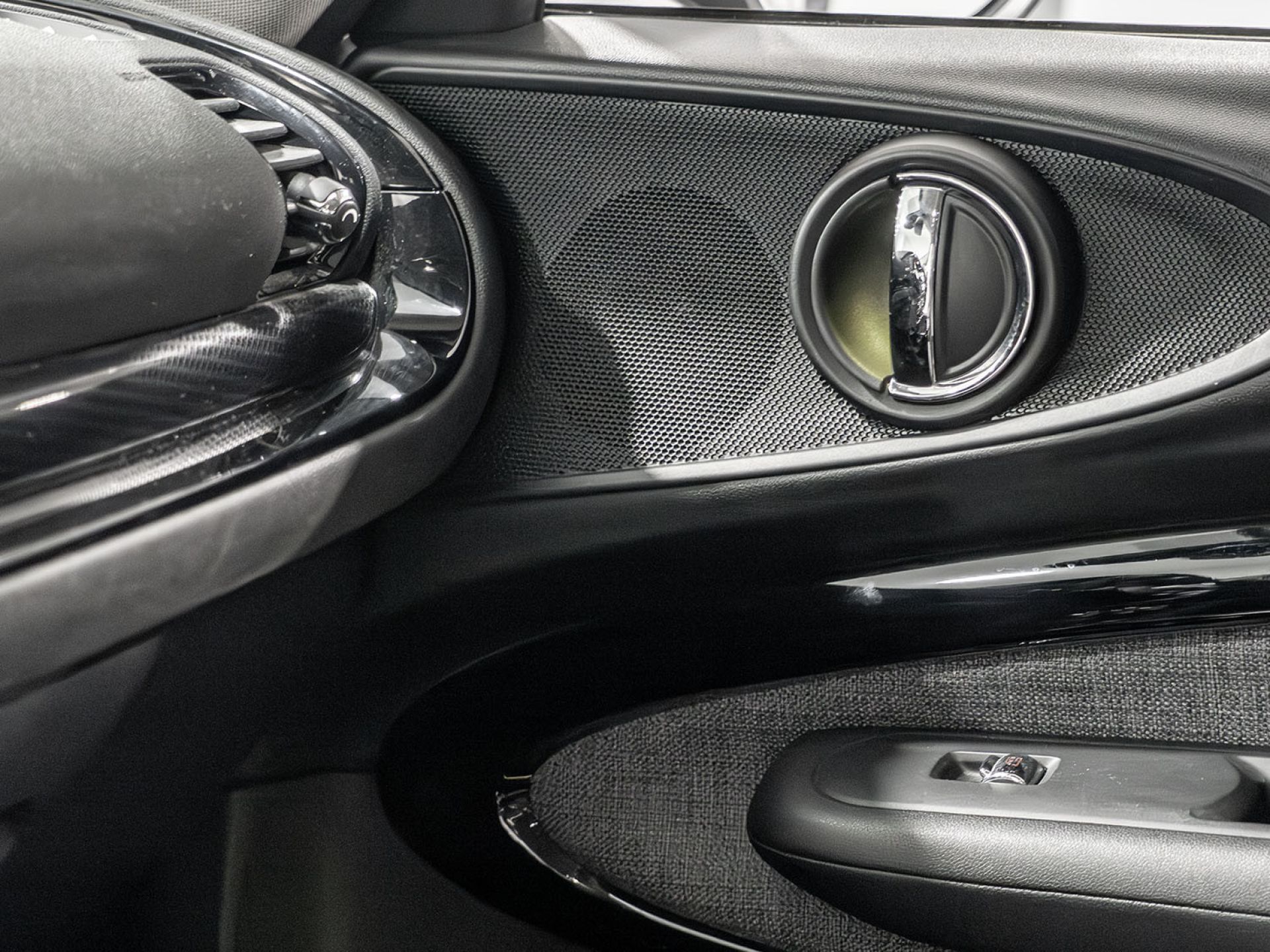 Mini CLUBMAN - 12