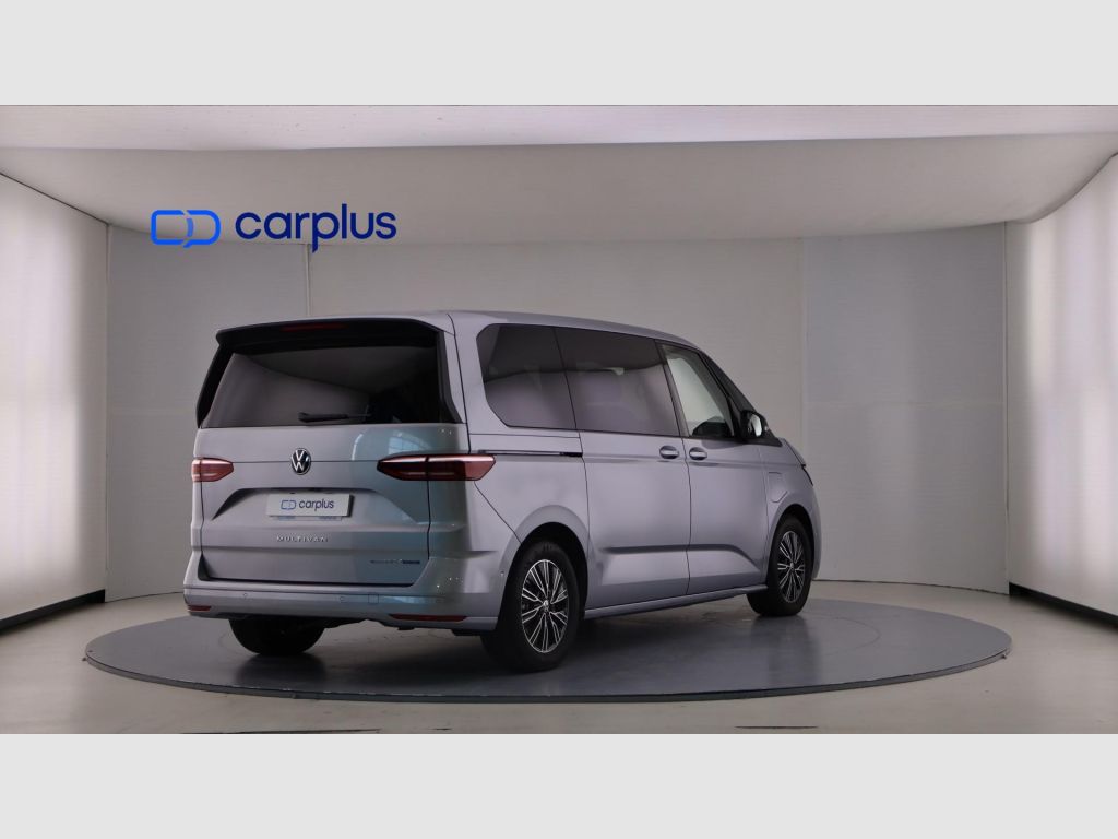 Volkswagen Multivan - 5