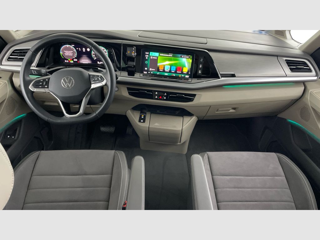 Volkswagen Multivan - 10
