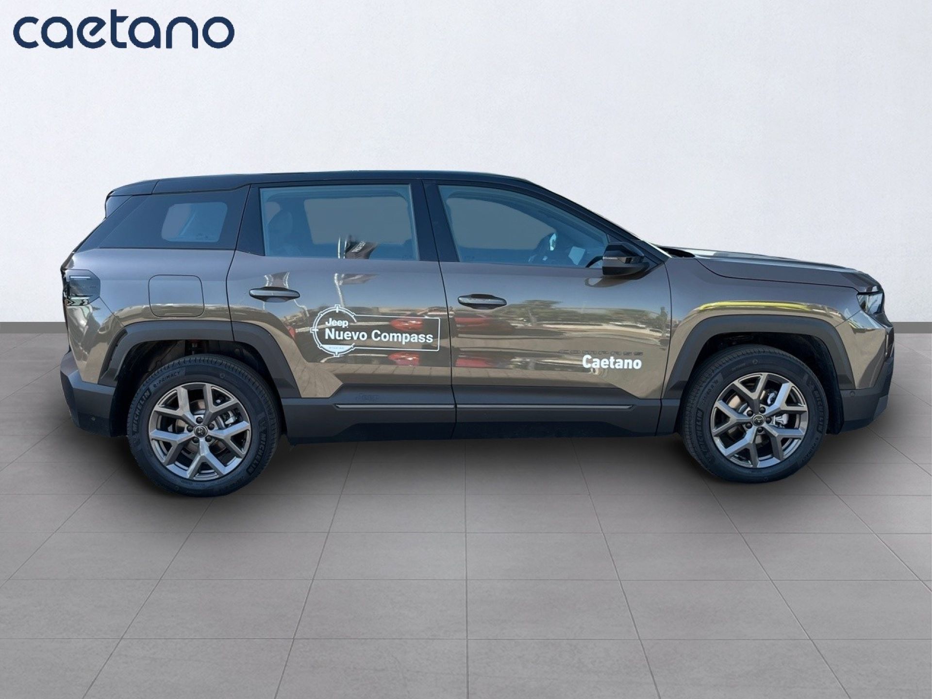 Jeep Compass - 4