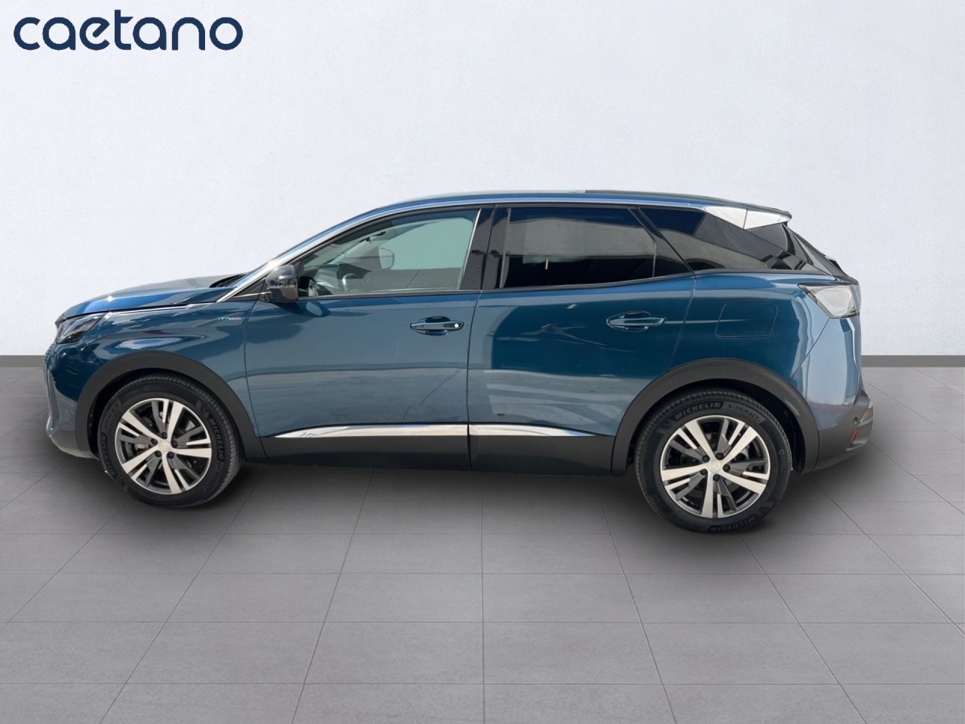 Peugeot 3008 Plug-in Hybrid - 4