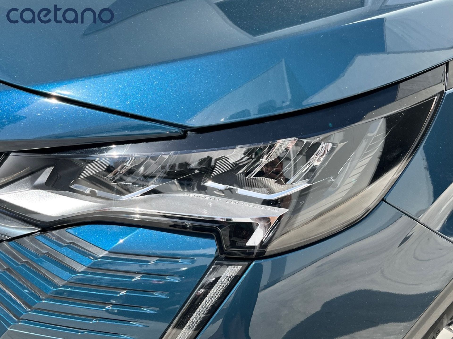 Peugeot 3008 Plug-in Hybrid - 9