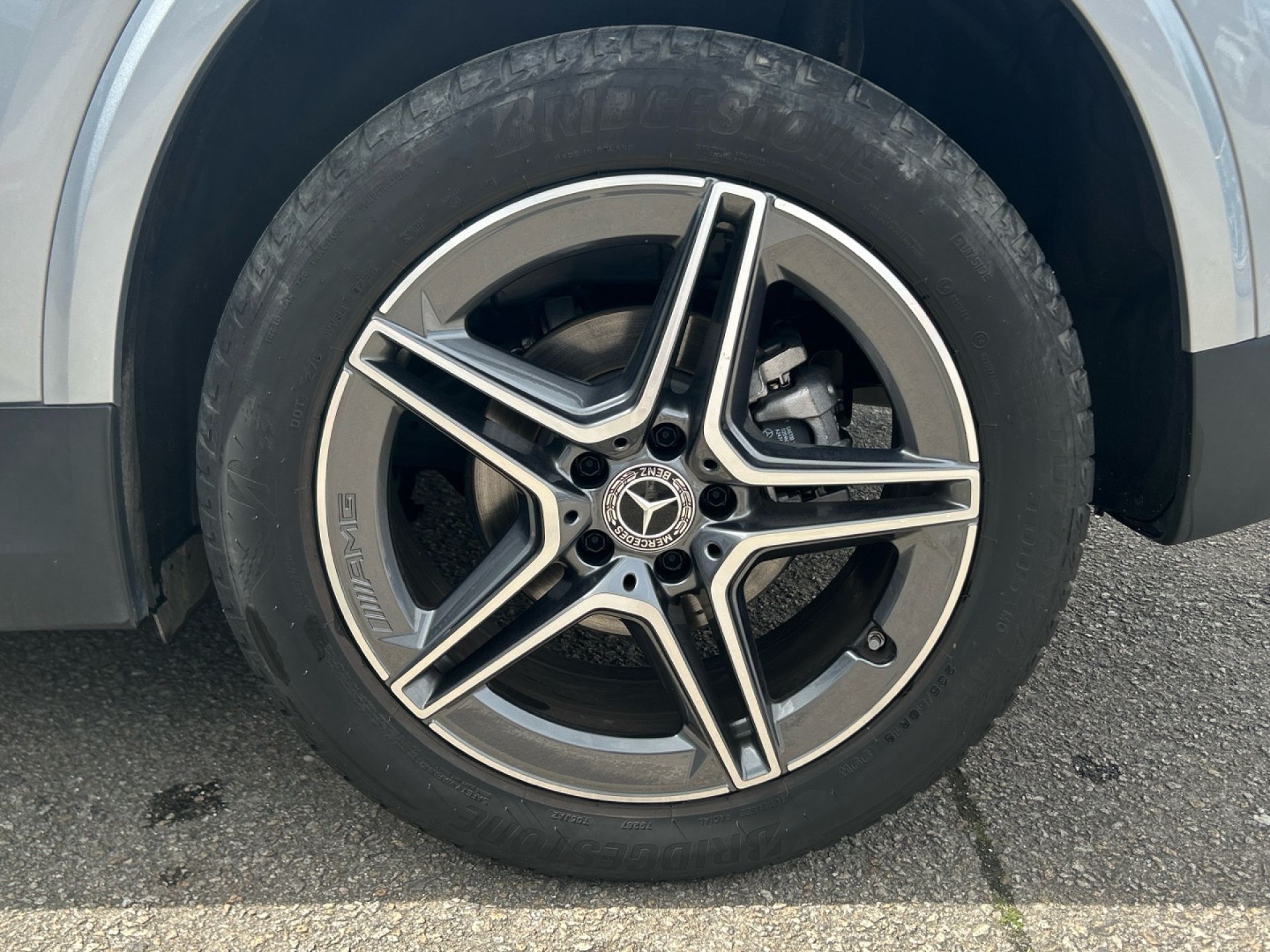 Mercedes-Benz GLA - 9