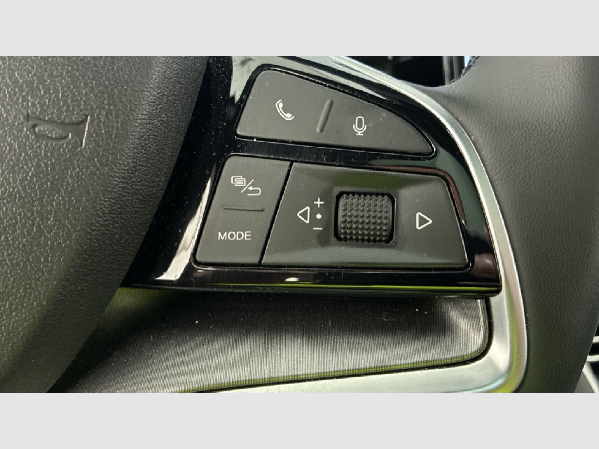 BYD Seal U DM-i - 12