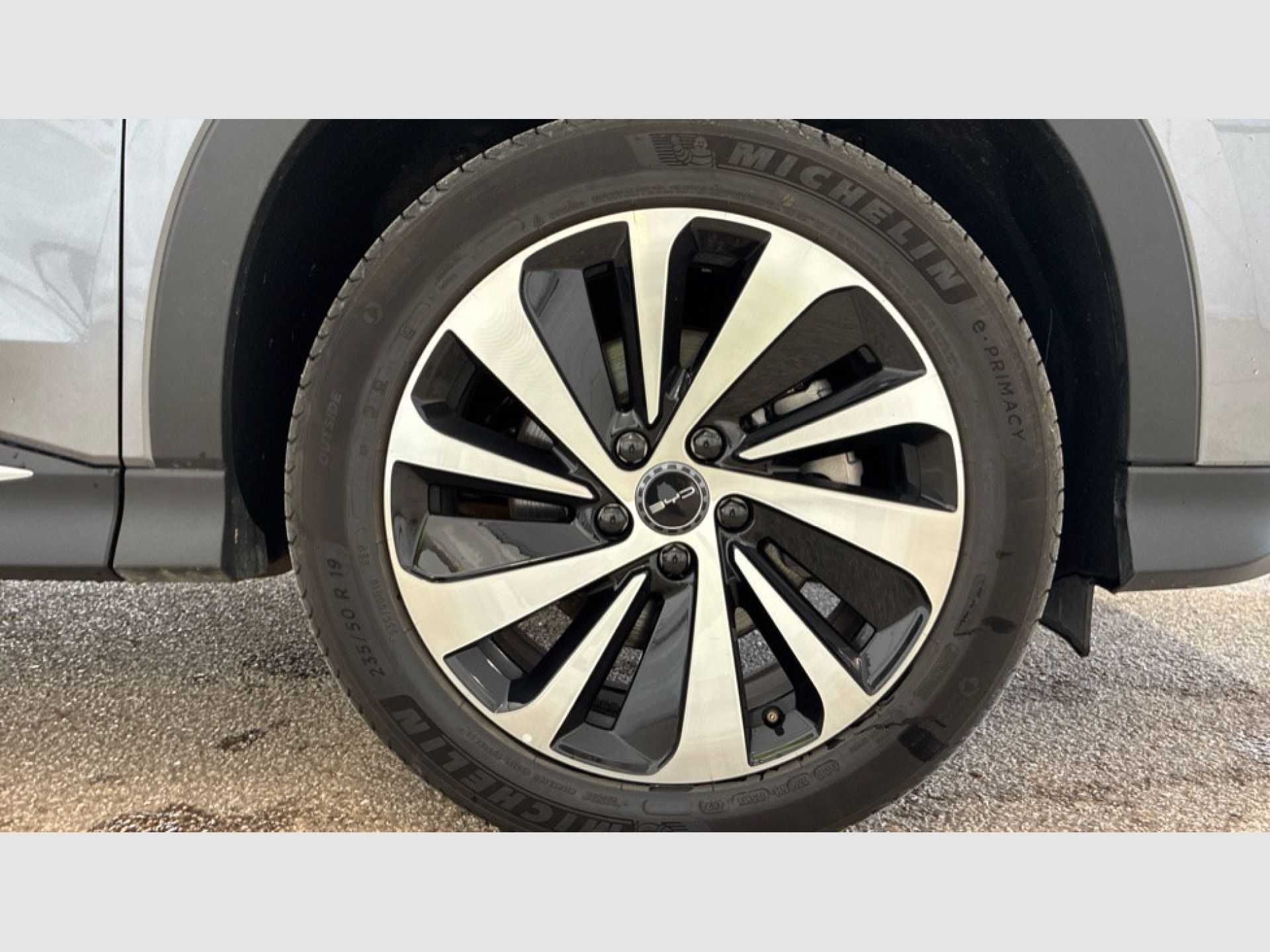 BYD Seal U DM-i - 8