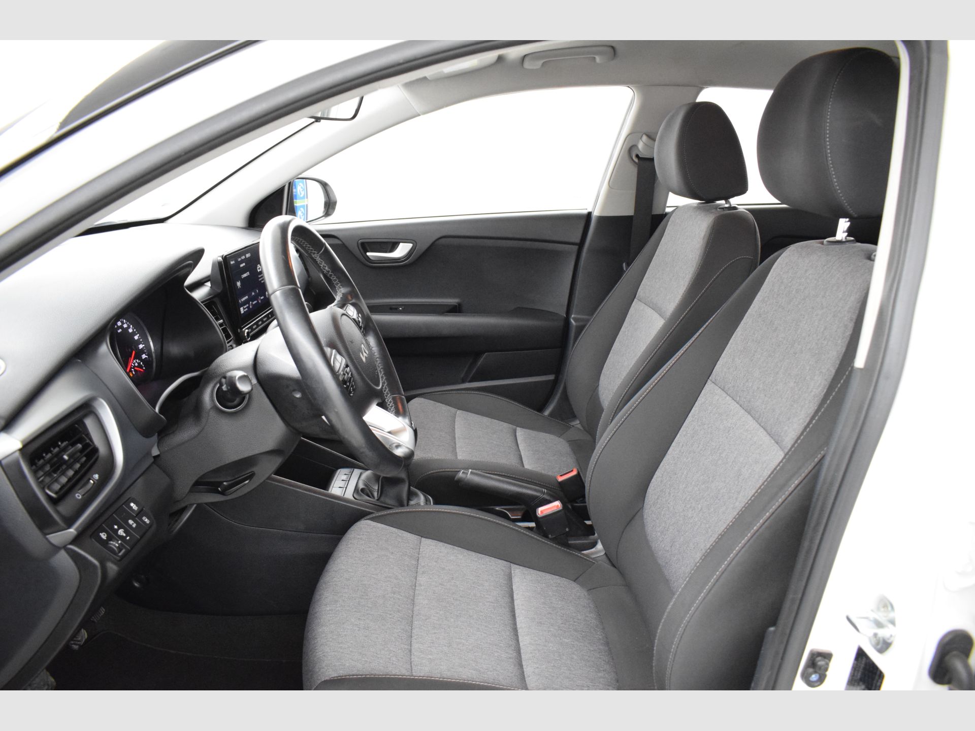 Kia Stonic - 3