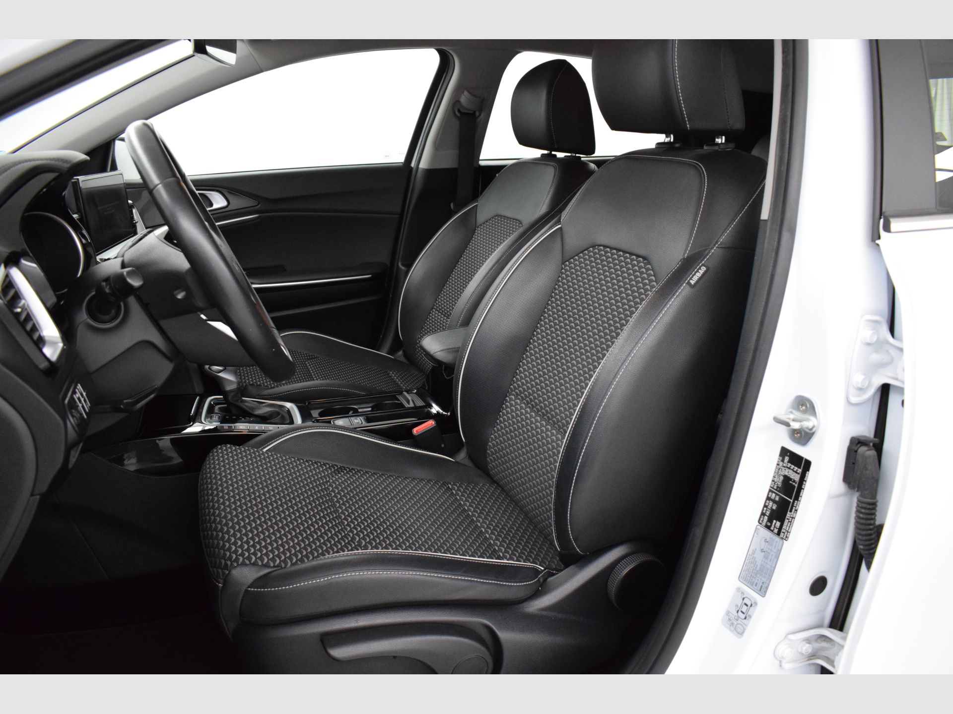 Kia XCeed - 2