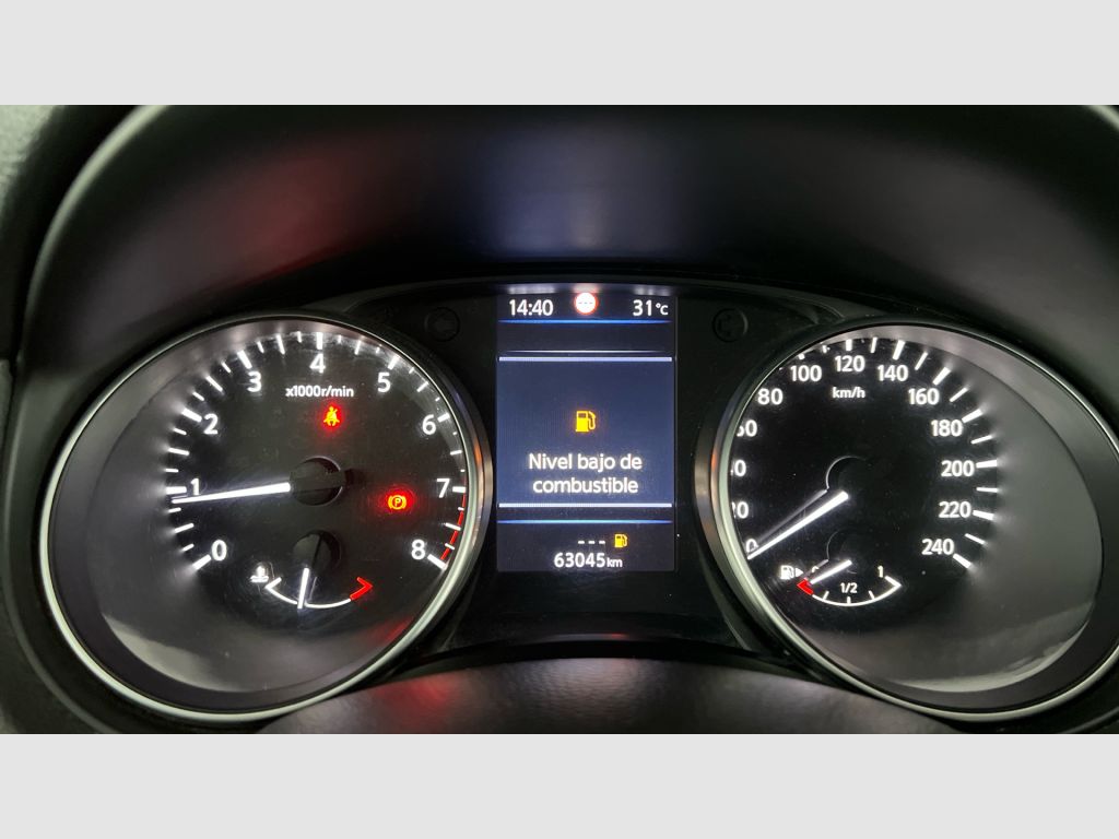 Nissan Qashqai - 10