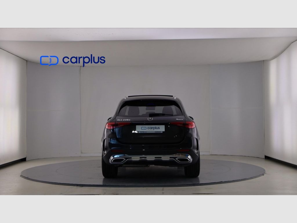 Mercedes-Benz GLC - 6