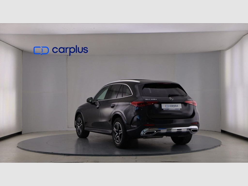 Mercedes-Benz GLC - 7