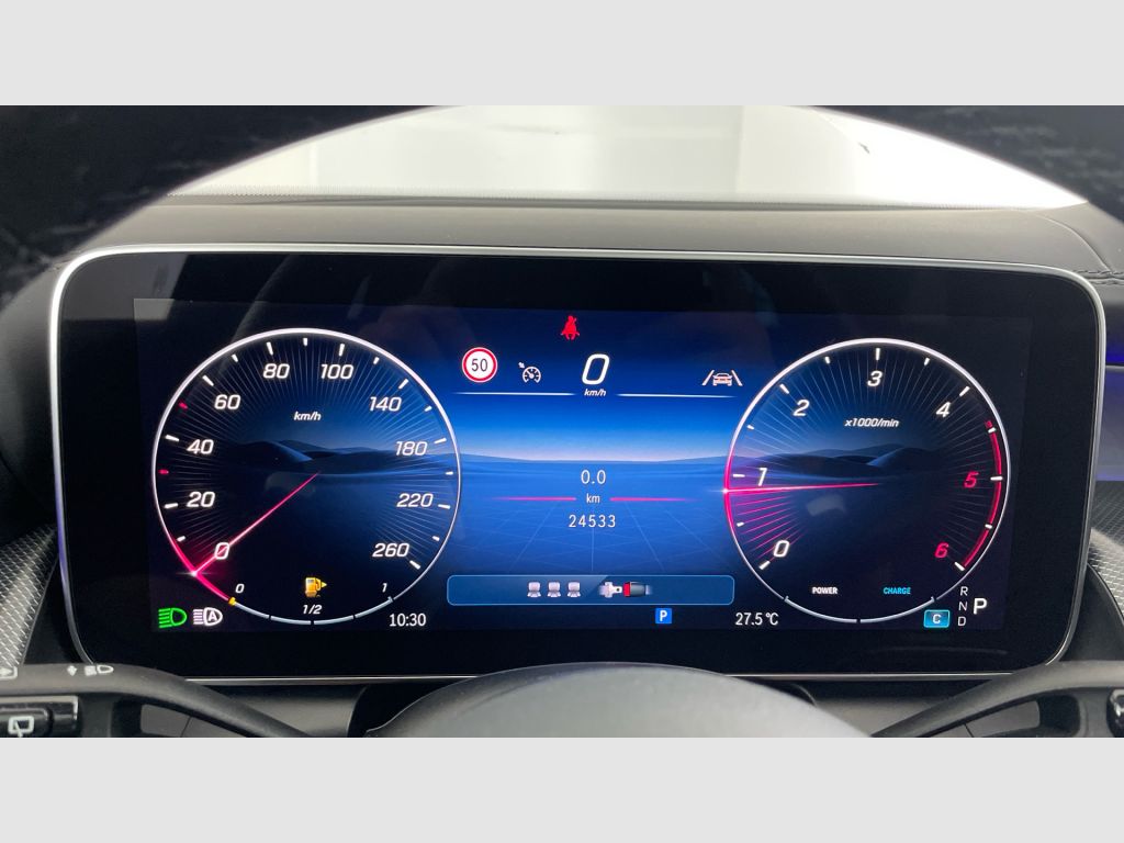 Mercedes-Benz GLC - 9