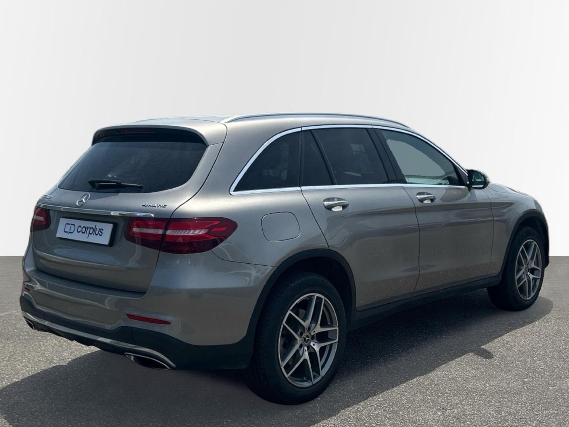 Mercedes-Benz GLC - 6