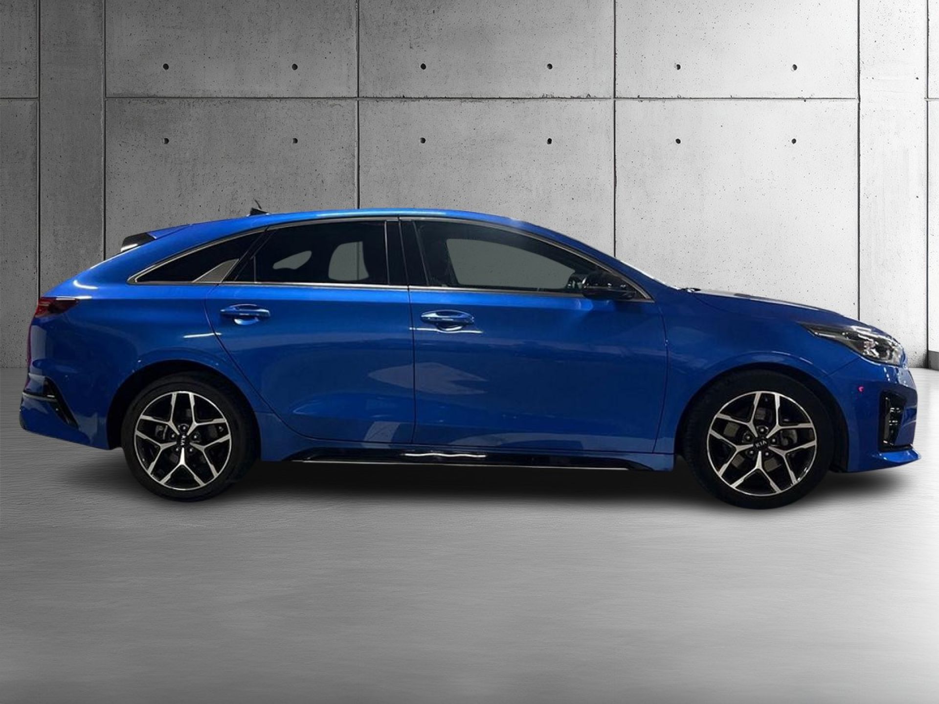 Kia ProCeed - 4
