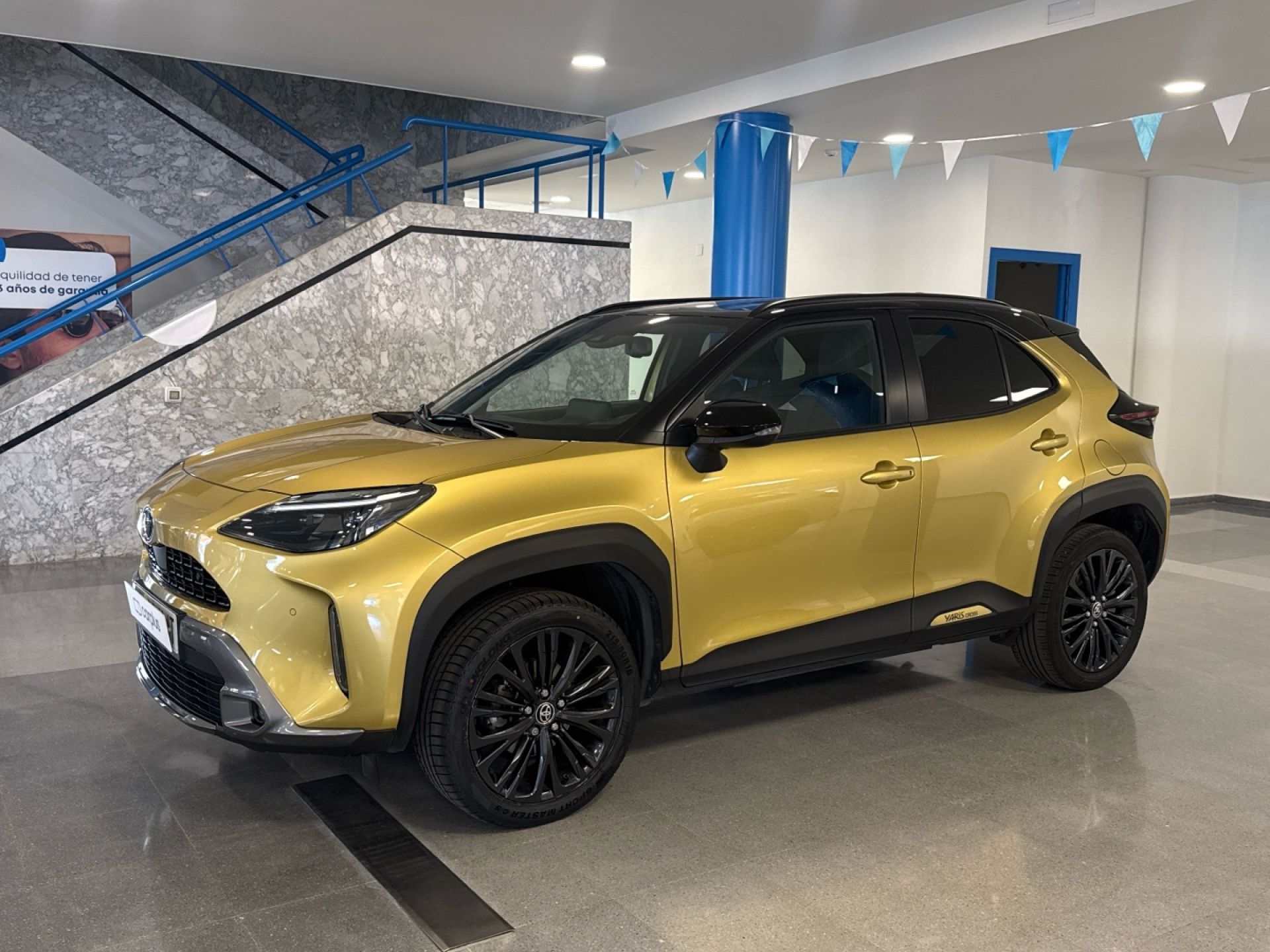 TOYOTA Yaris Cross - 4