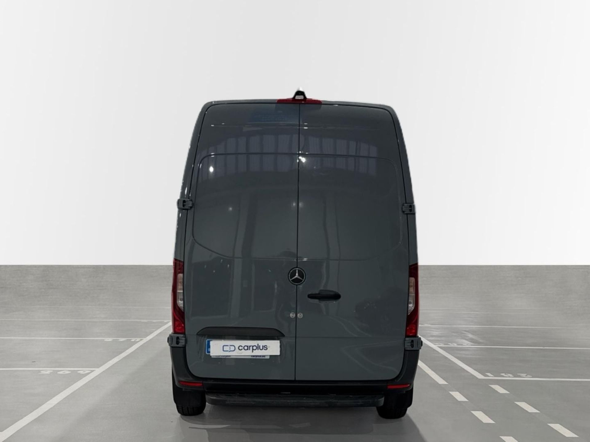 Mercedes-Benz Sprinter - 6