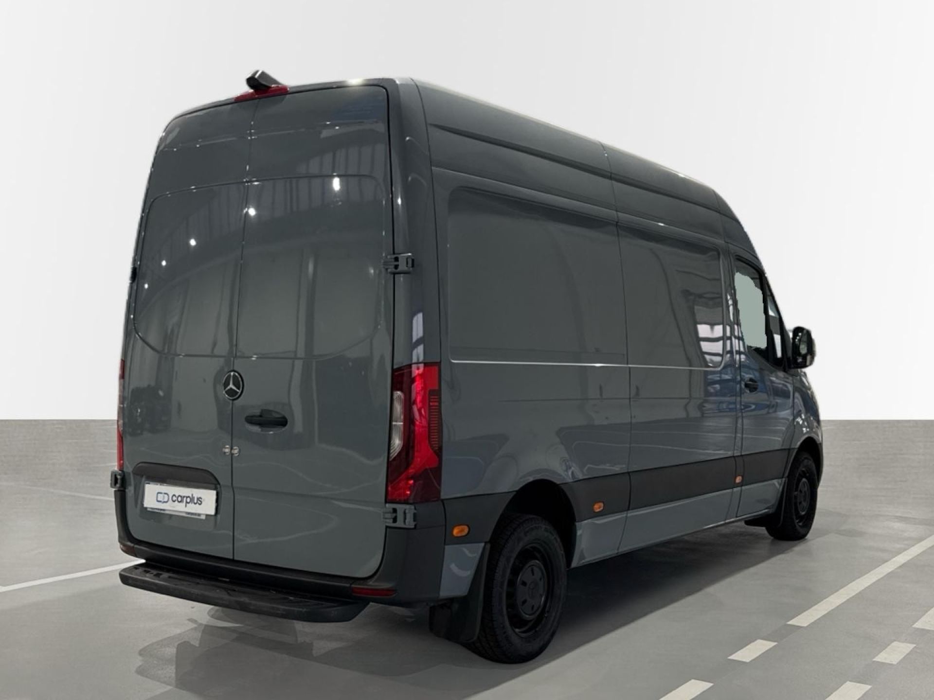 Mercedes-Benz Sprinter - 7