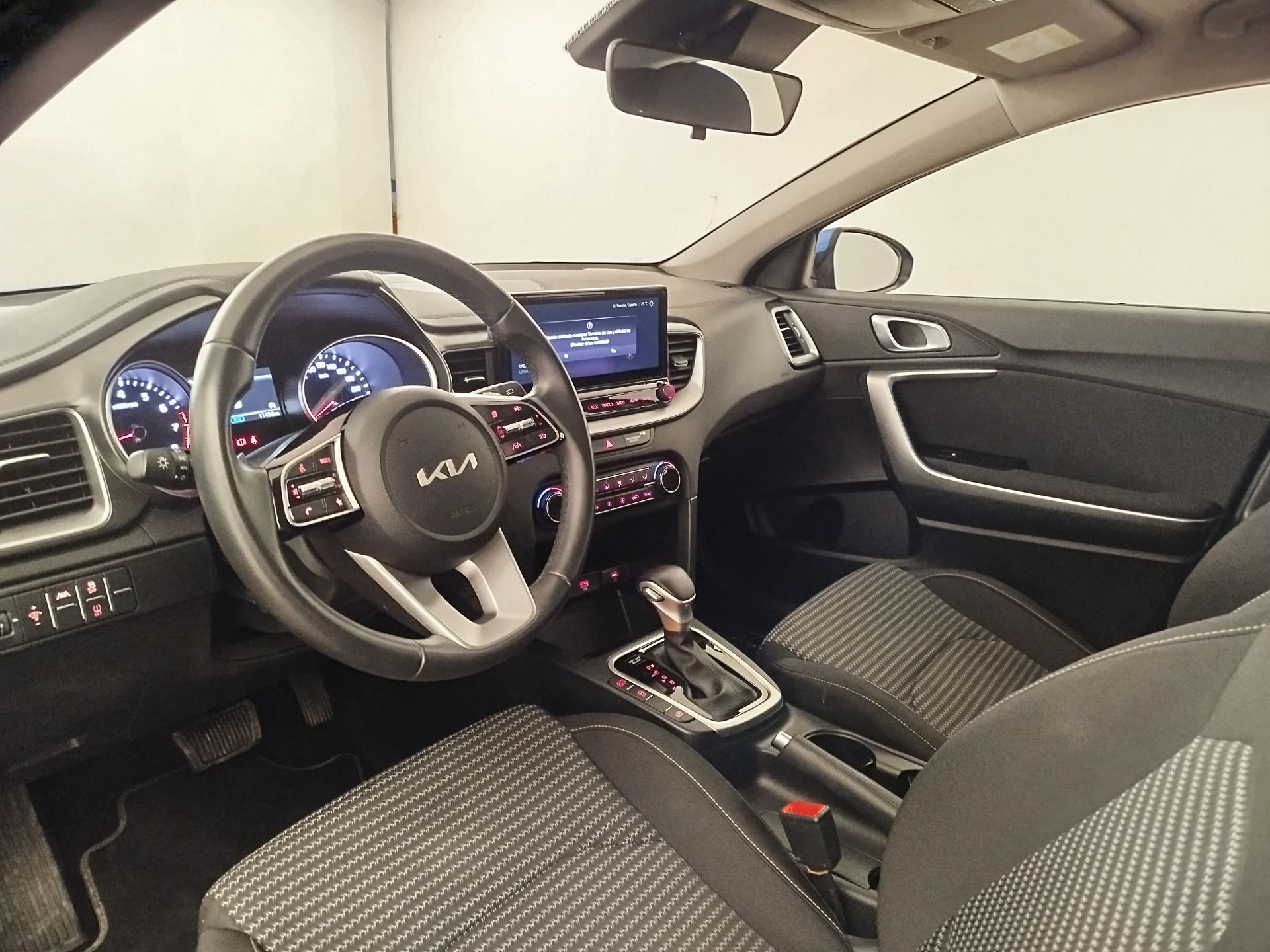 Kia XCeed - 7