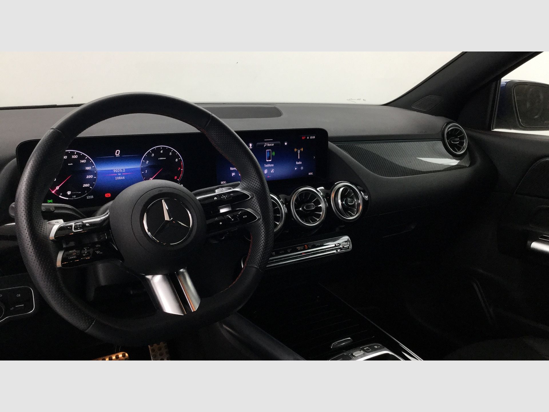 Mercedes-Benz GLA - 7